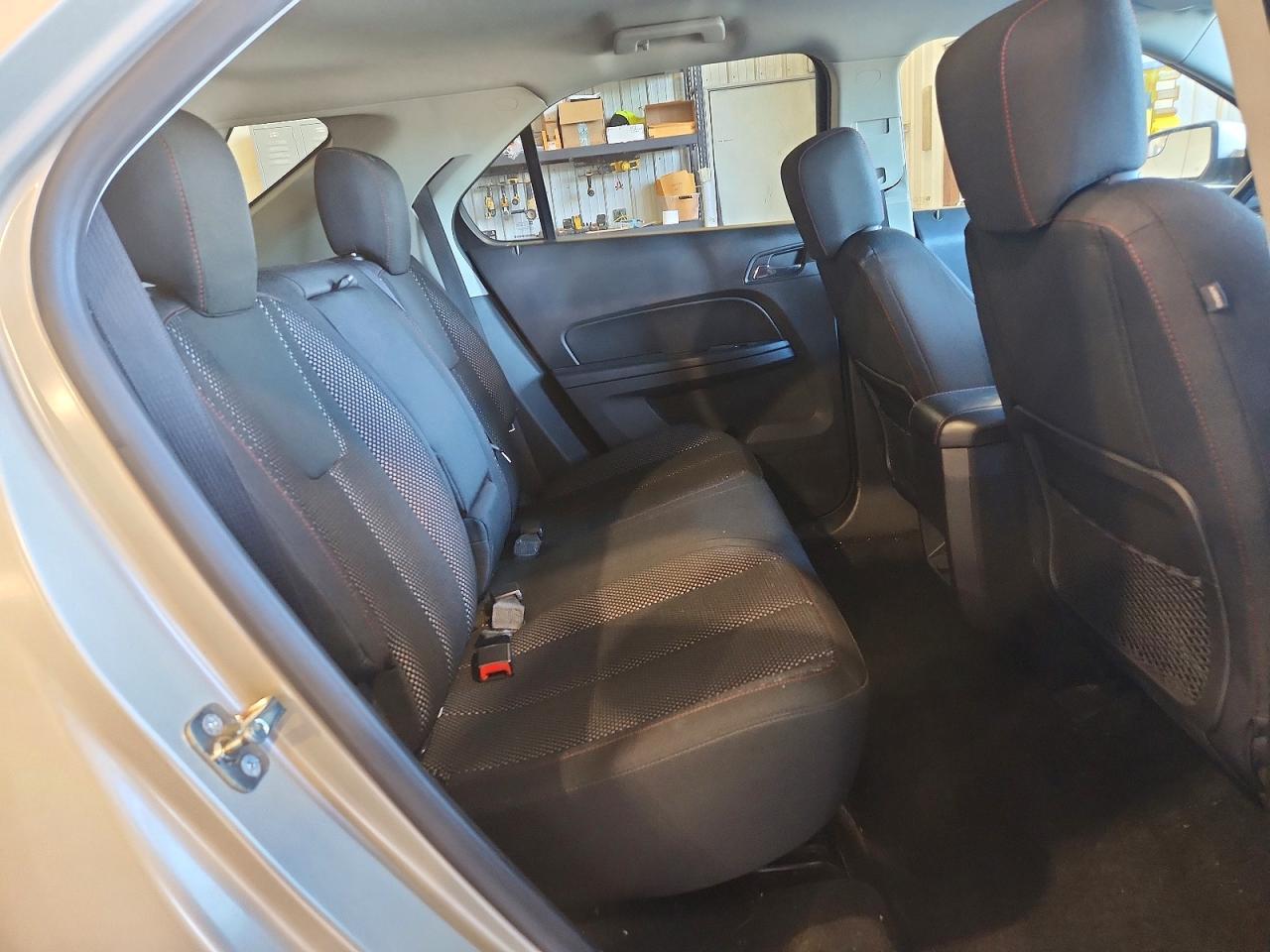 2013 CHEVROLET EQUINOX LT photo 10