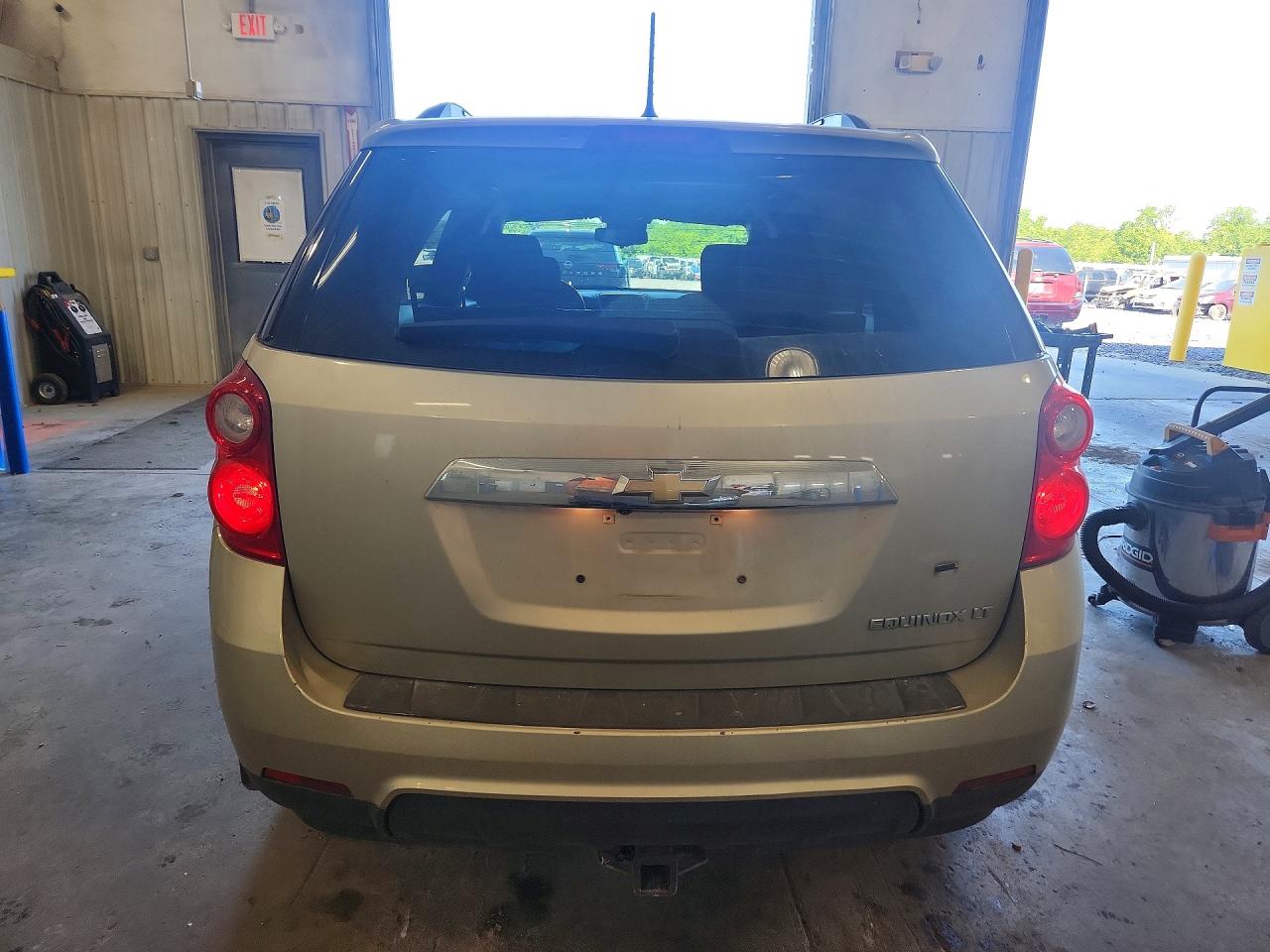 2013 CHEVROLET EQUINOX LT photo 6