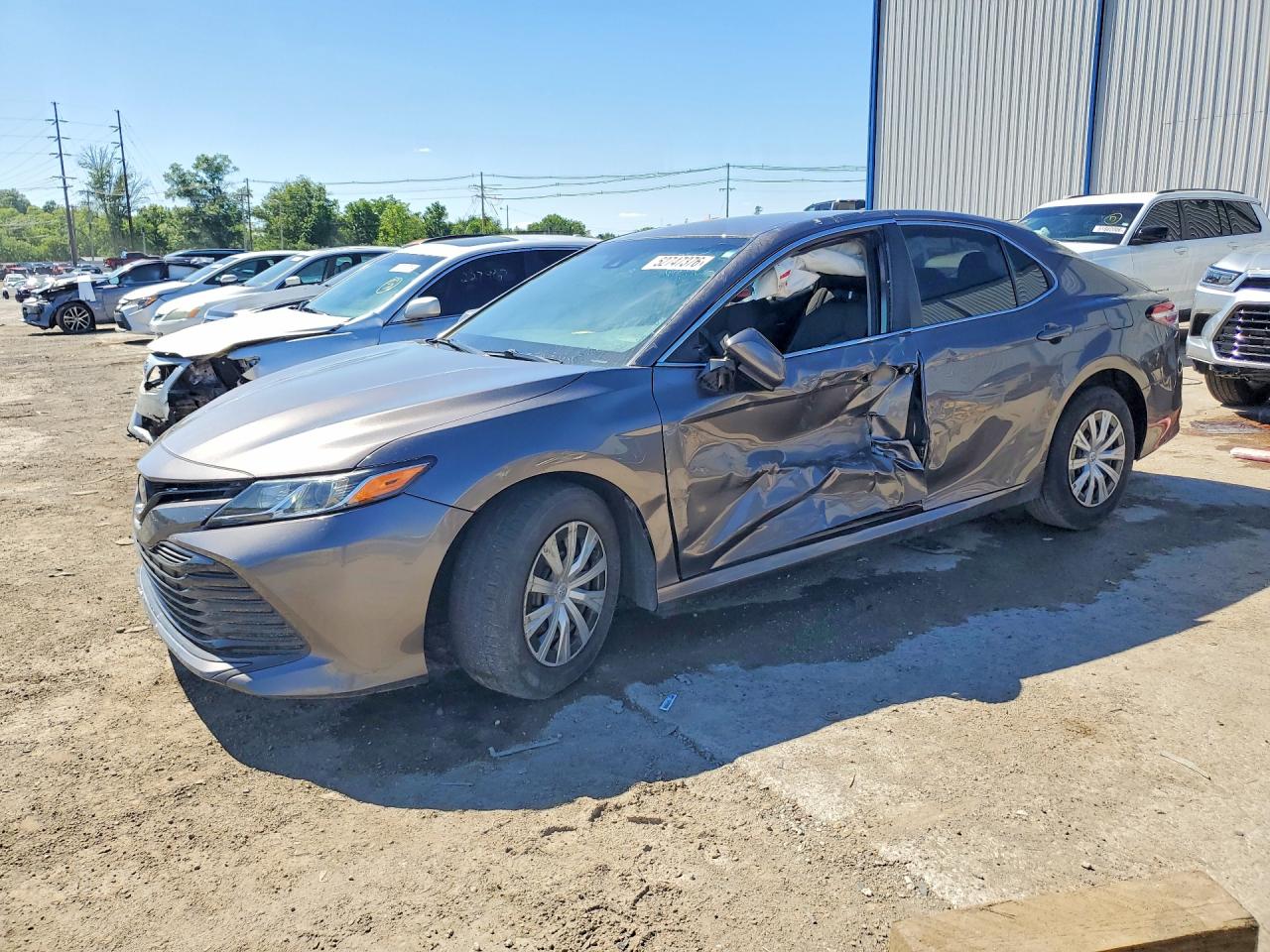2018 TOYOTA CAMRY