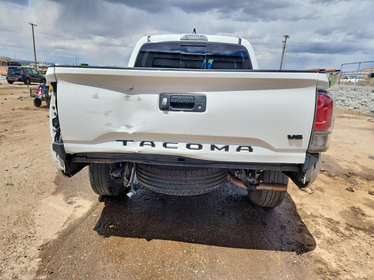 2022 TOYOTA TACOMA TRD SPORT photo 11
