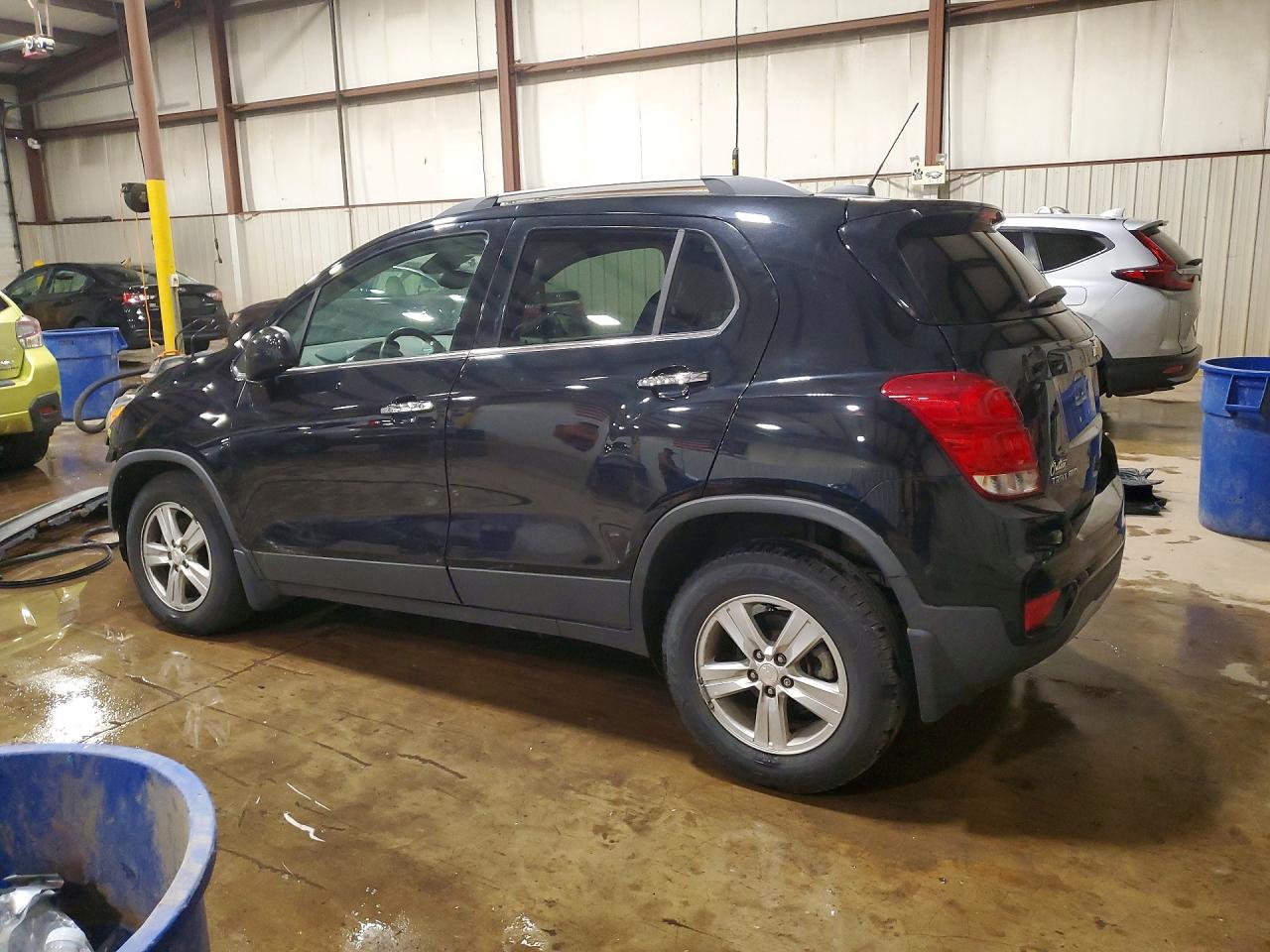 2020 CHEVROLET TRAX 1LT photo 3