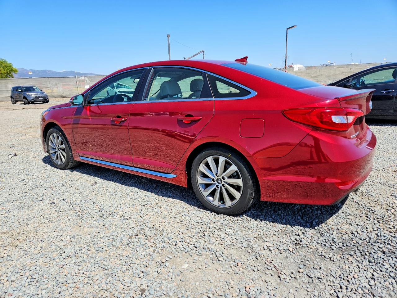 2016 HYUNDAI SONATA SPORT photo 2