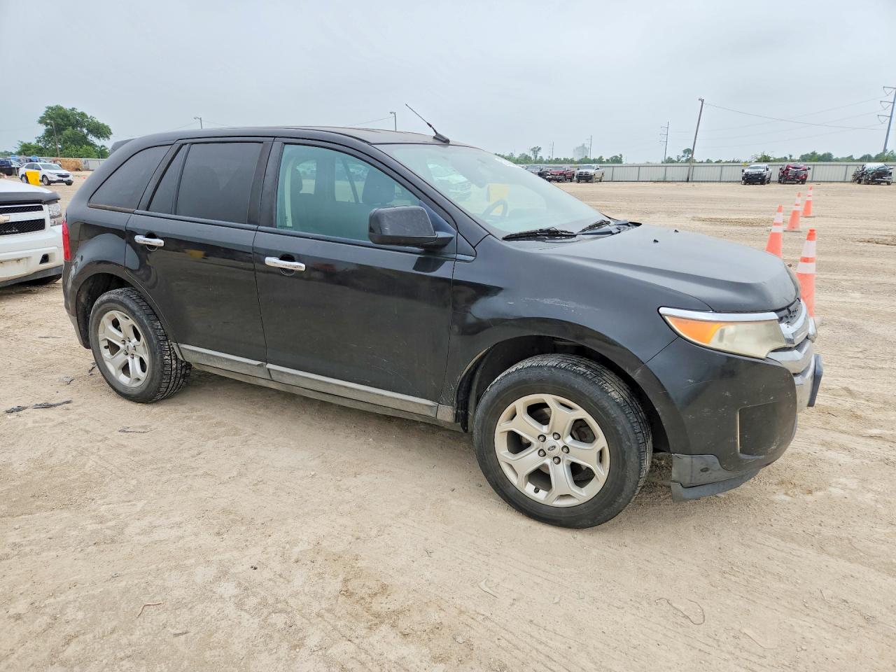 2011 FORD EDGE SEL photo 10