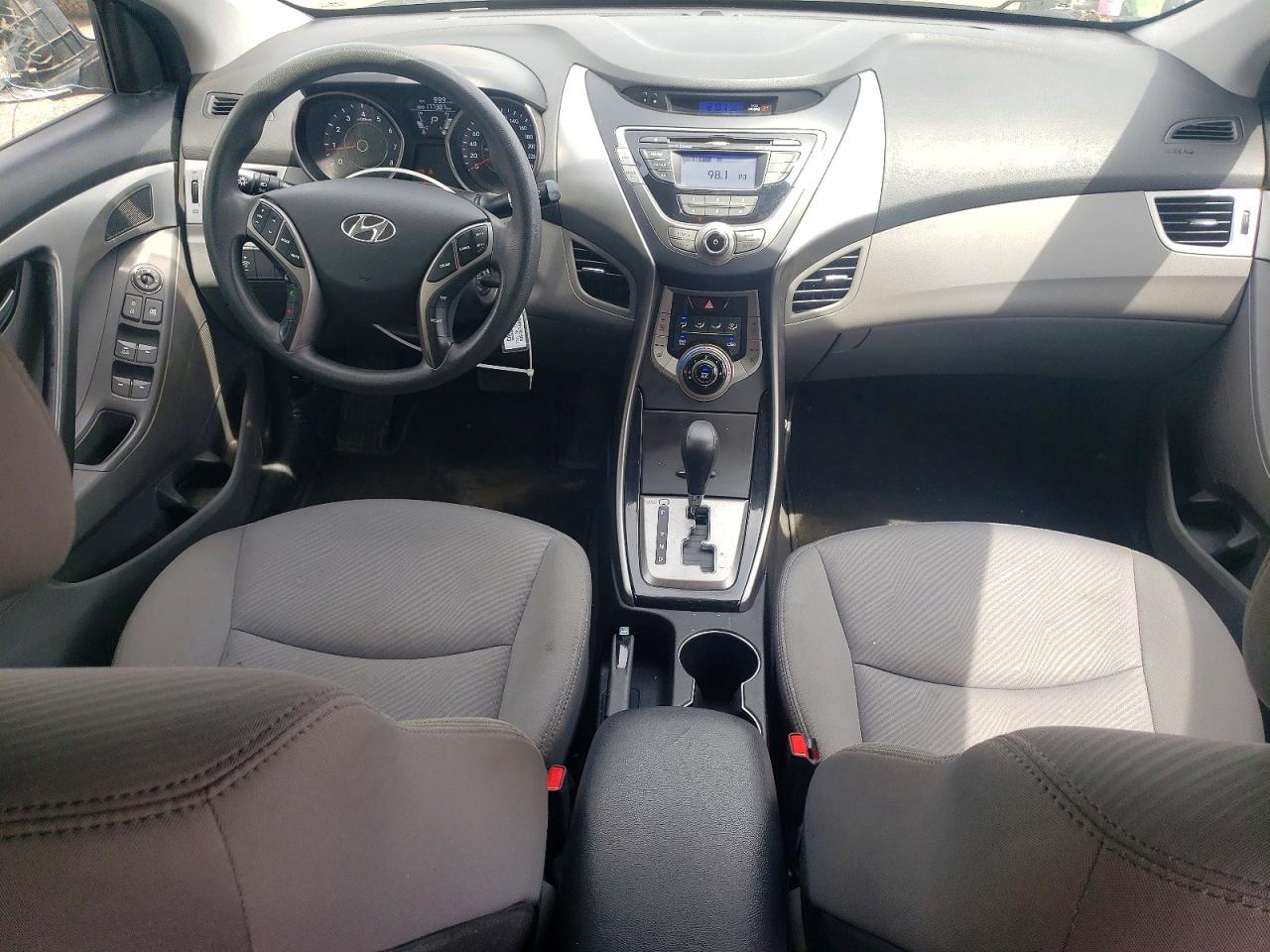 2013 HYUNDAI ELANTRA GLS photo 22