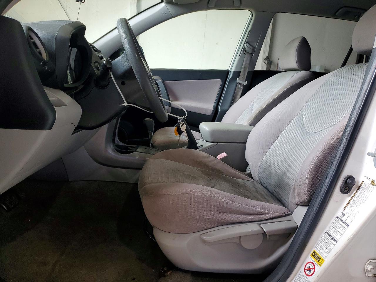 2006 TOYOTA RAV4 BASE photo 19