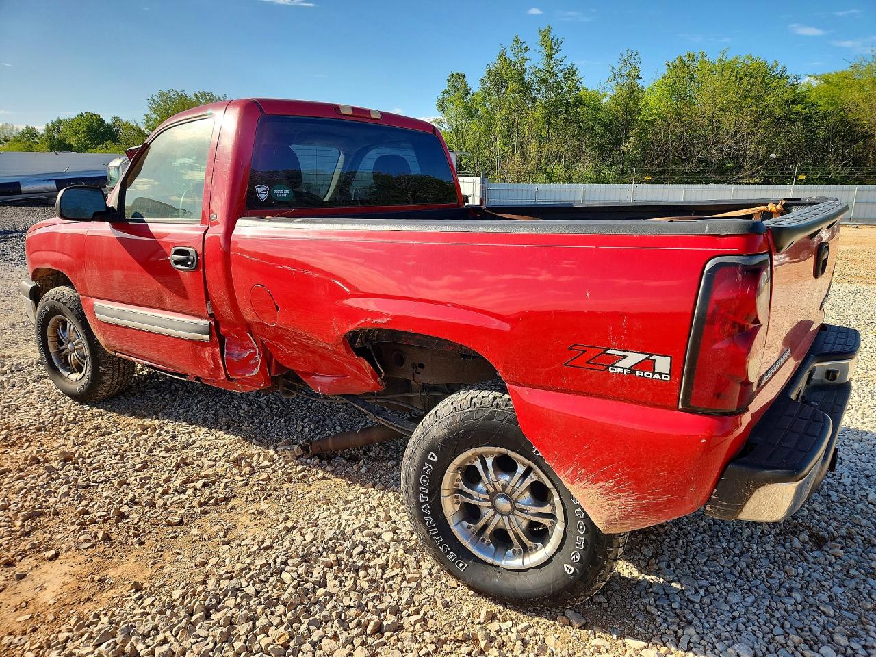 2004 CHEVROLET SILVERADO K1500 photo 3