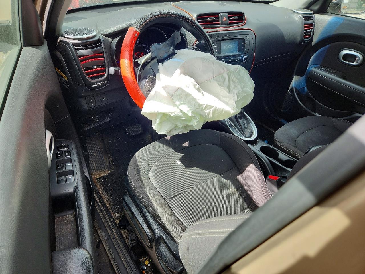 2016 KIA SOUL BASE photo 8