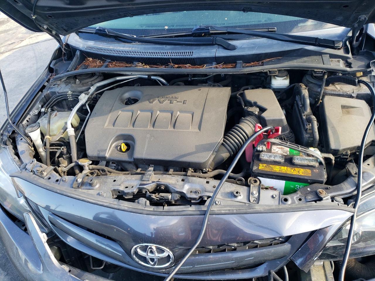 2013 TOYOTA COROLLA S photo 21