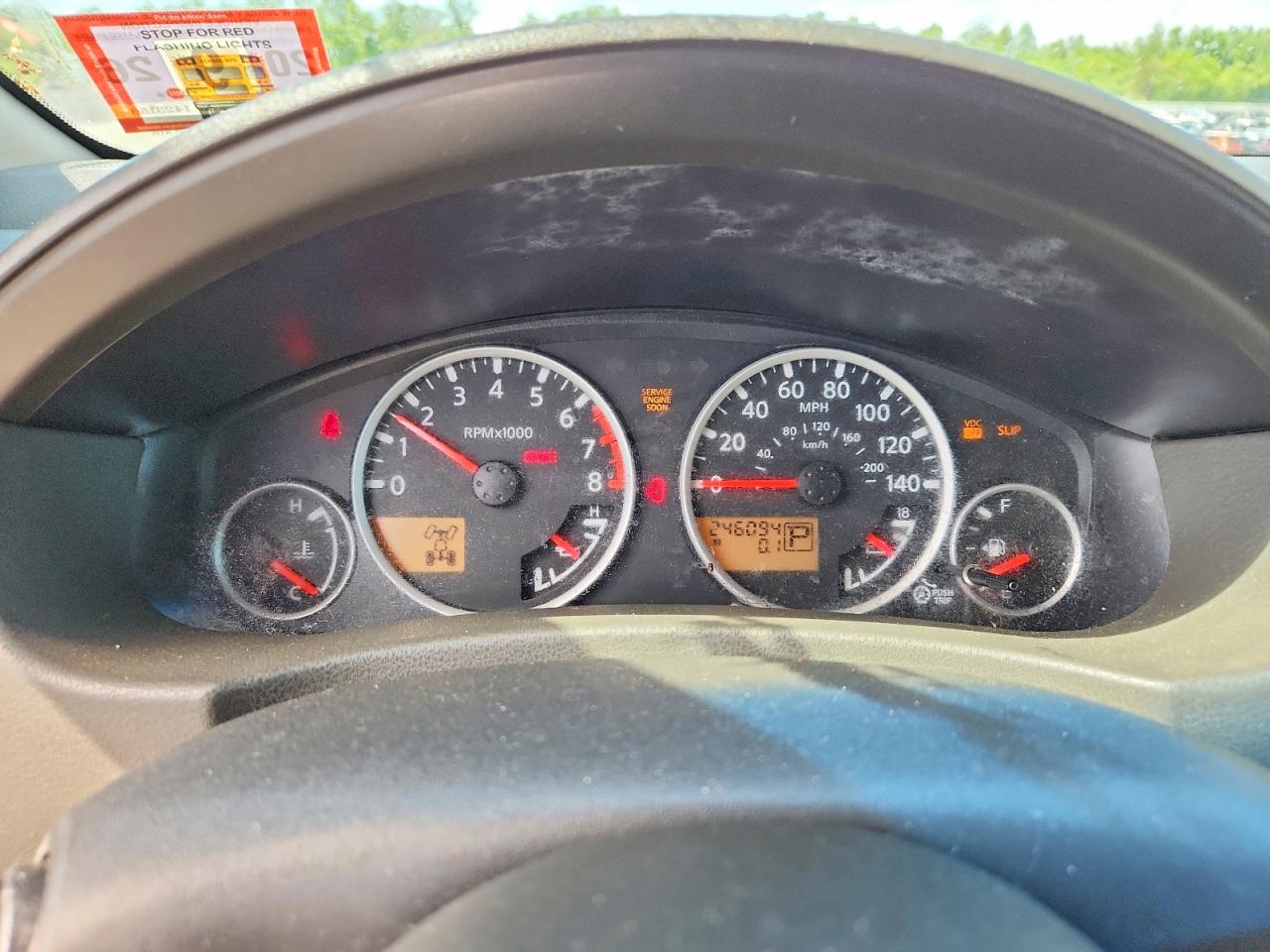 2009 NISSAN PATHFINDER S photo 25
