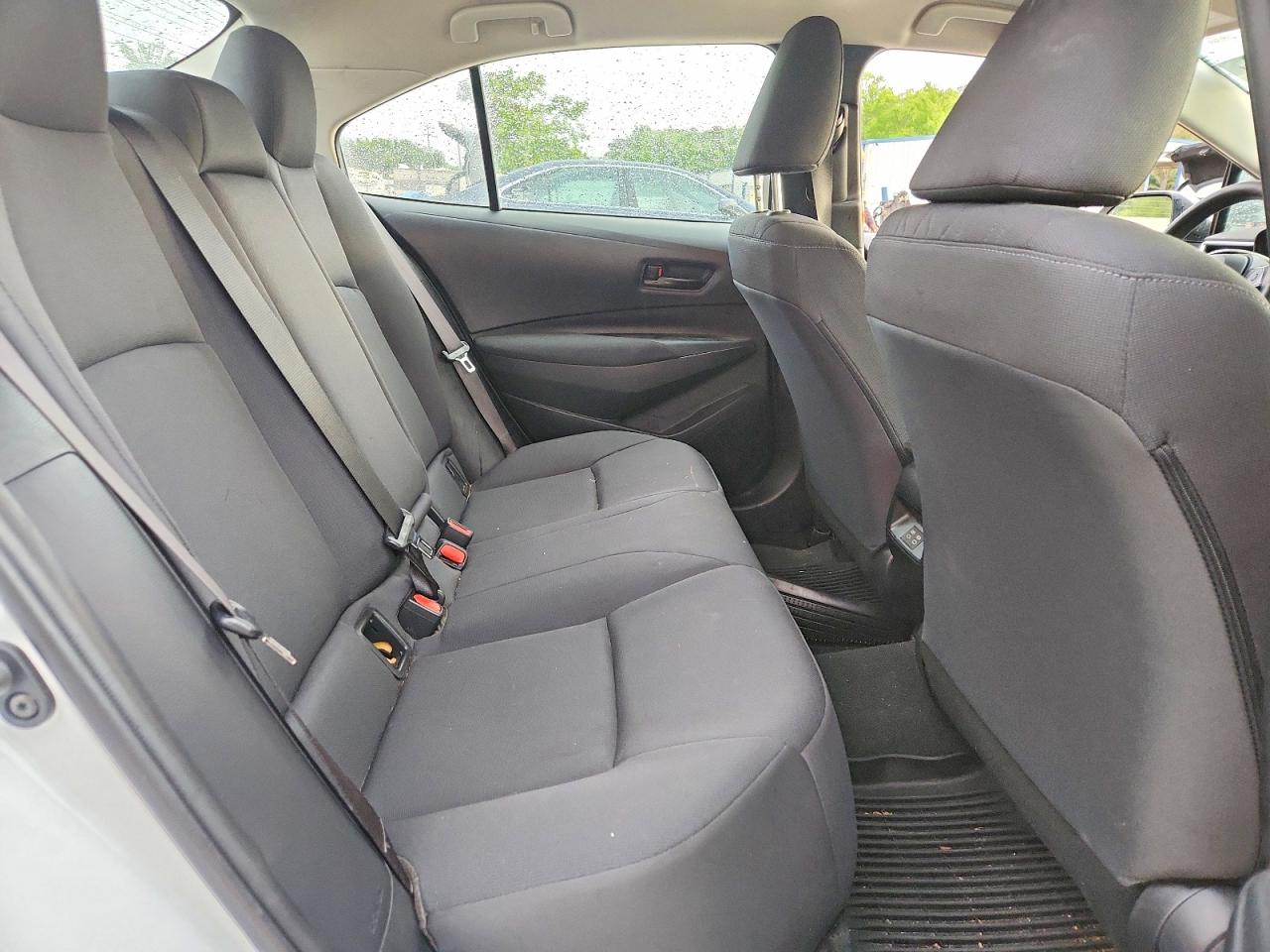 2023 TOYOTA COROLLA LE photo 28