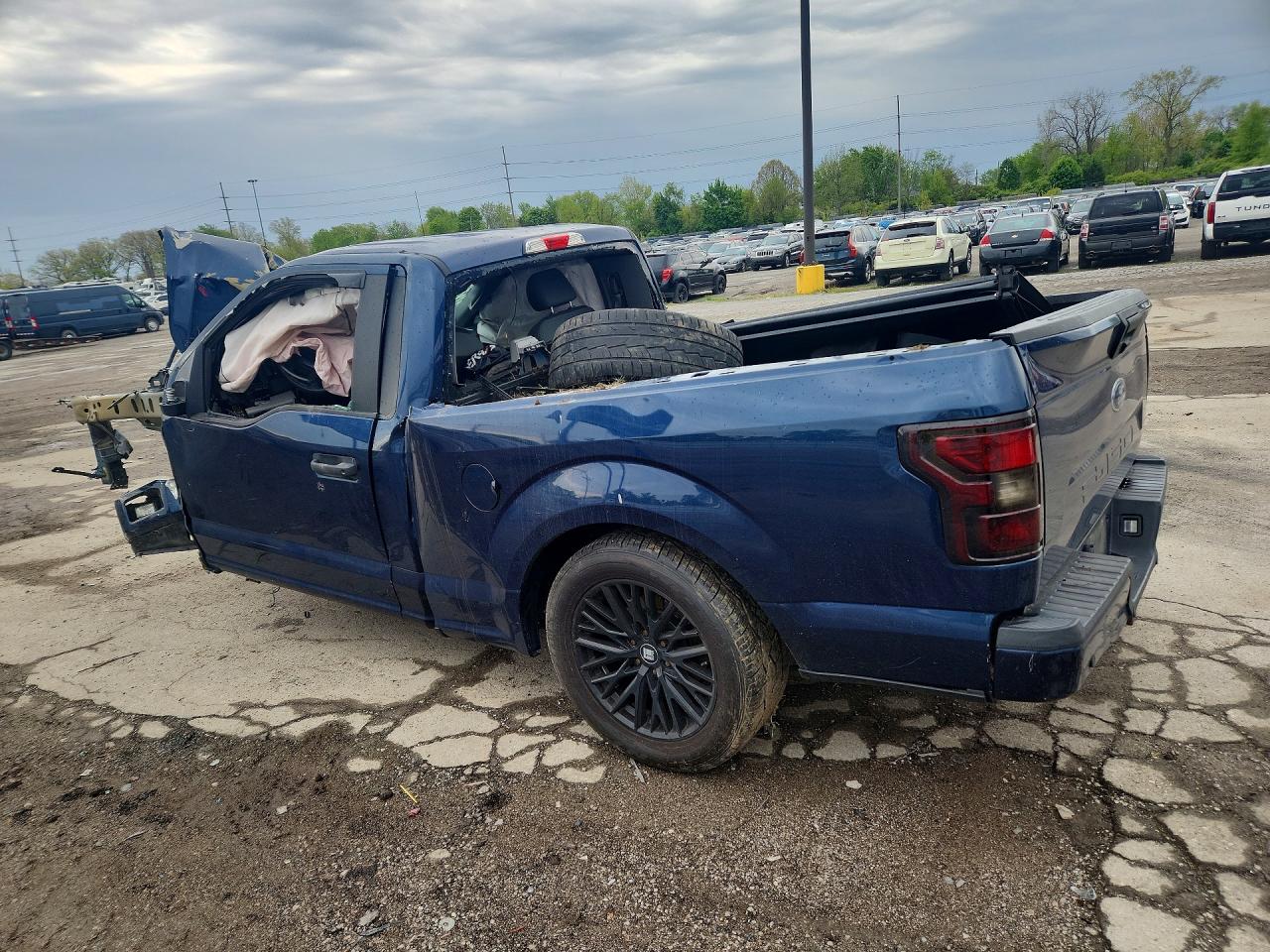 2018 FORD F150 photo 2