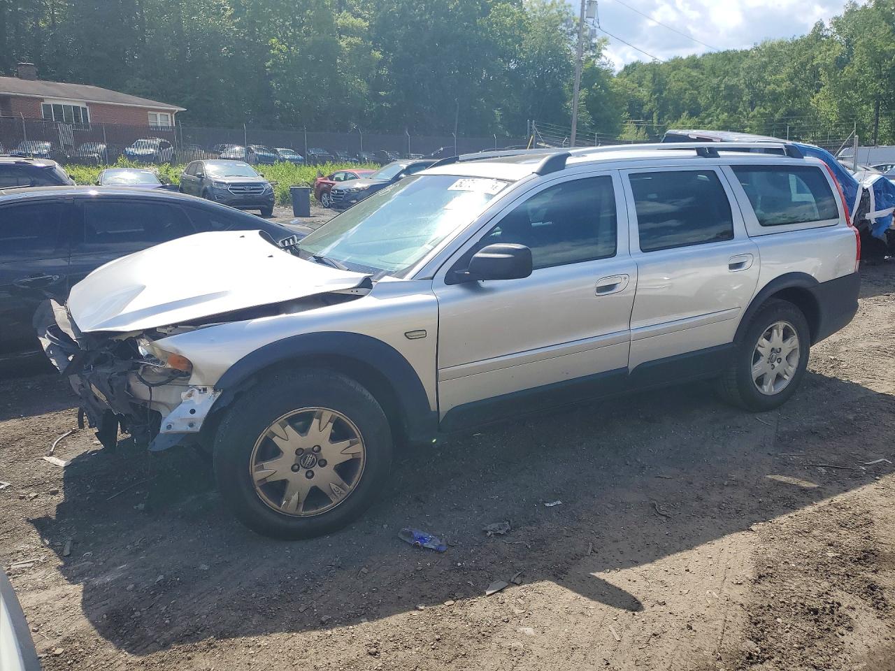 2005 VOLVO XC70
