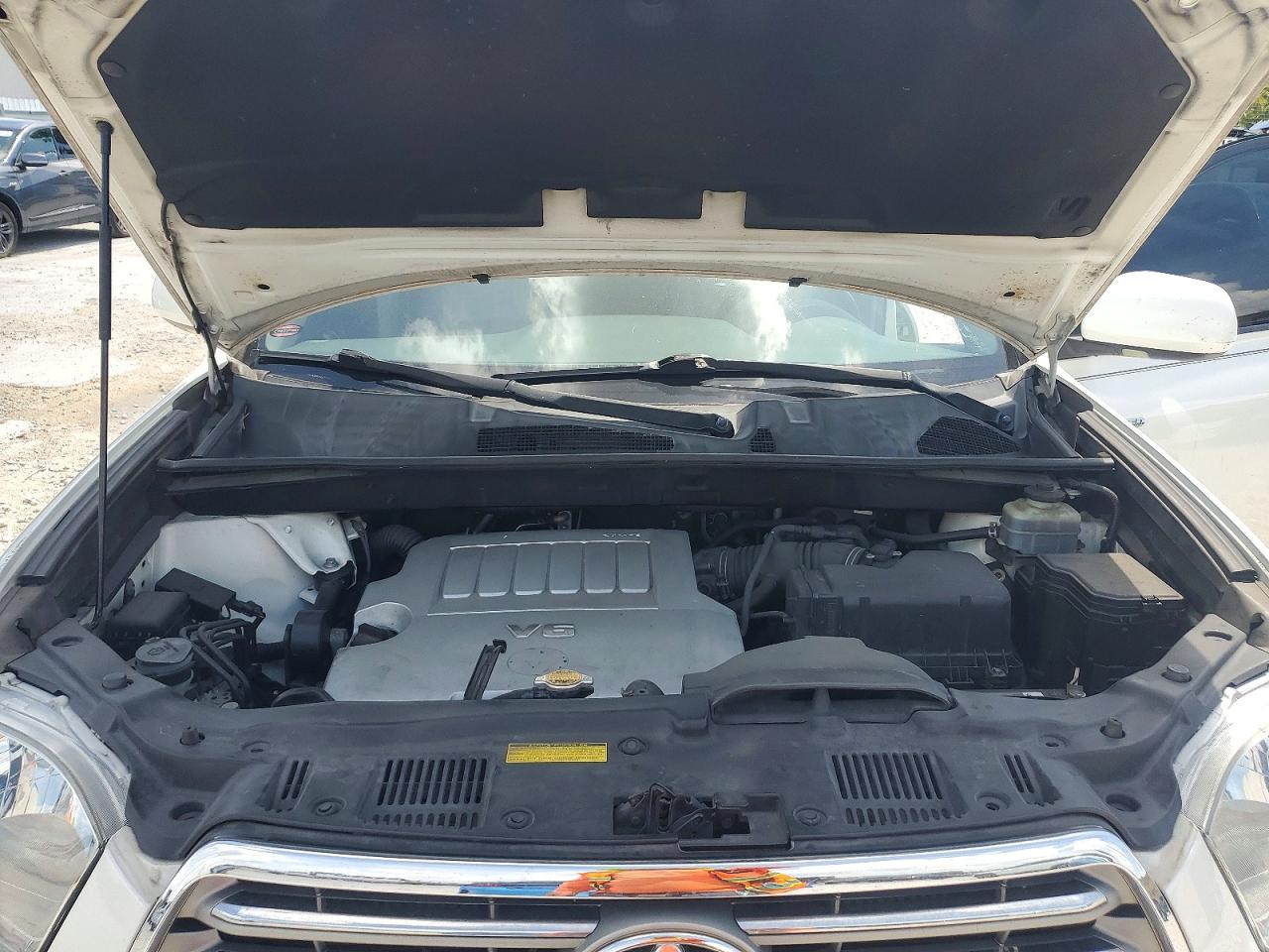 2010 TOYOTA HIGHLANDER LIMITED photo 23