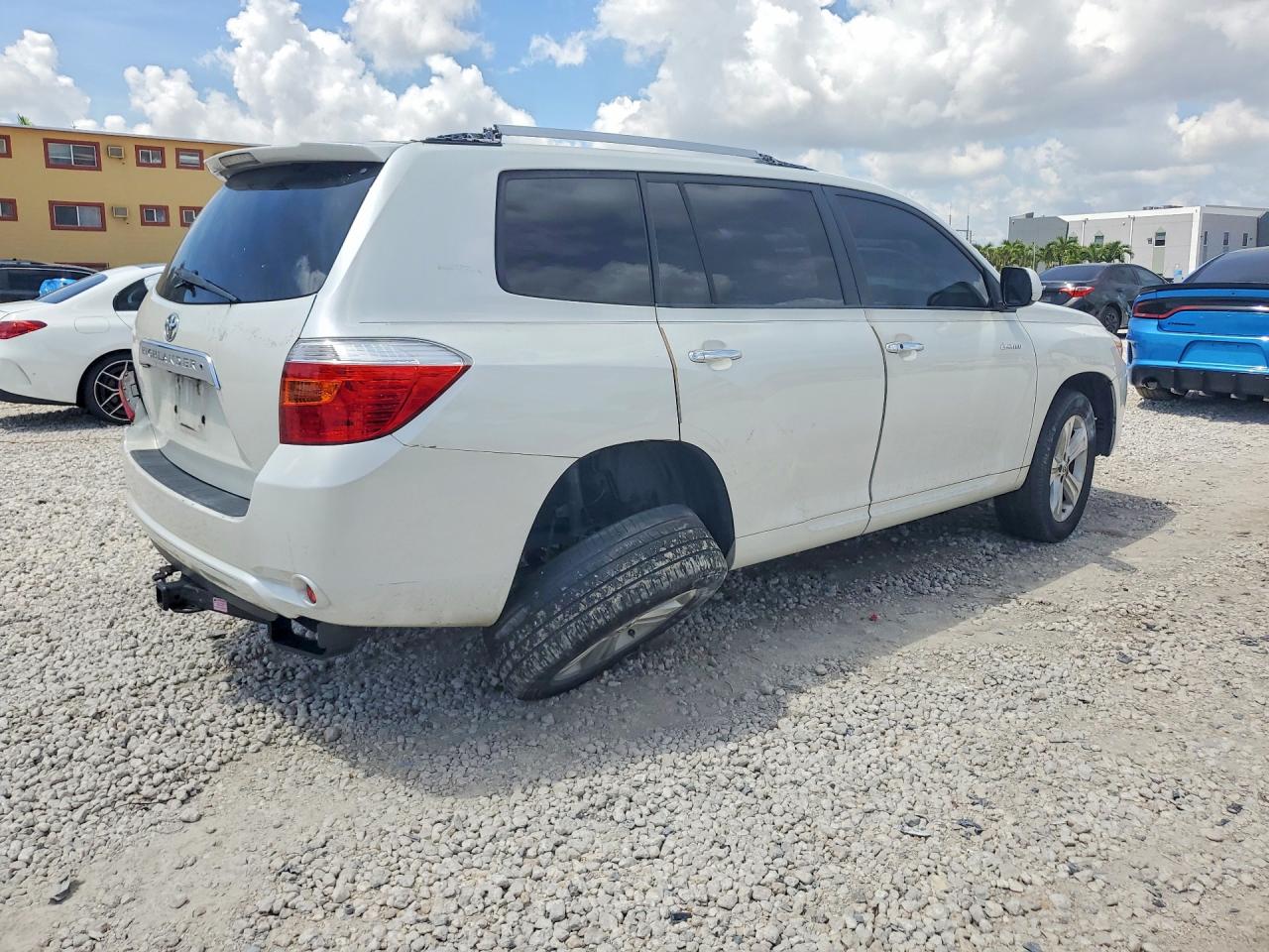 2010 TOYOTA HIGHLANDER LIMITED photo 5