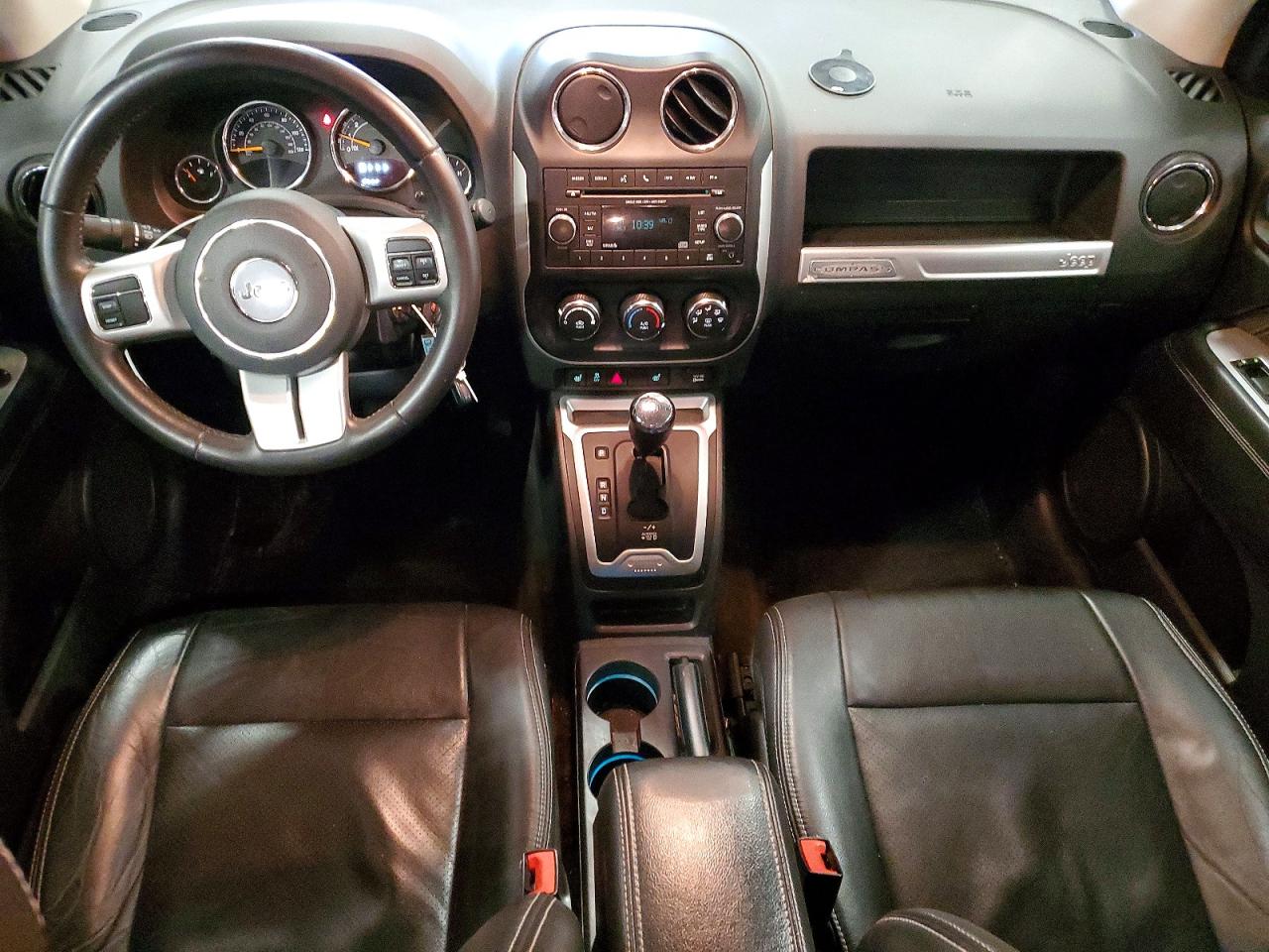 2017 JEEP COMPASS LATITUDE photo 8