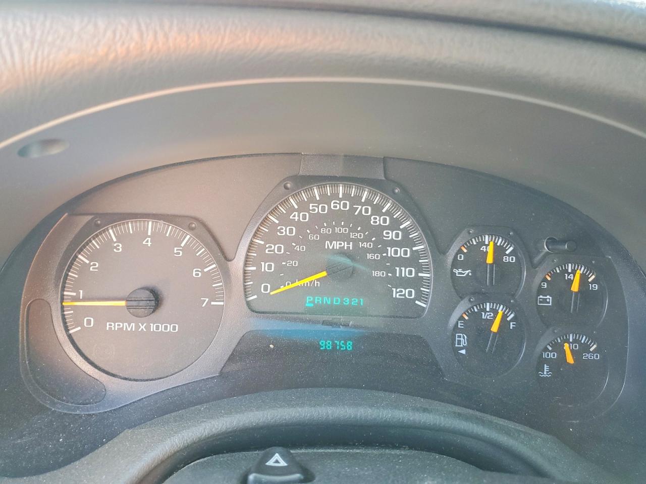 2004 CHEVROLET TRAILBLAZER LS photo 9