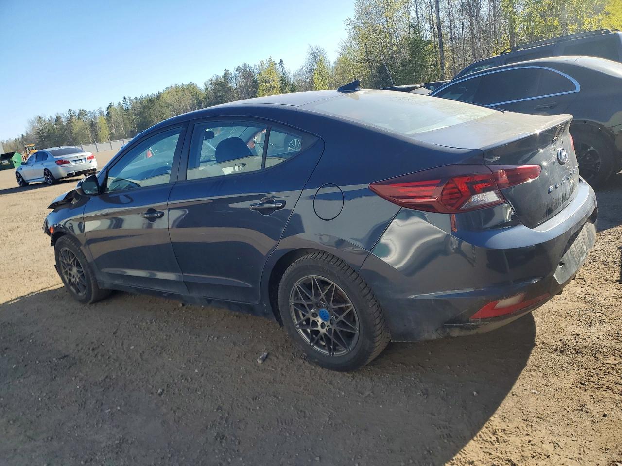 2020 HYUNDAI ELANTRA SEL photo 3