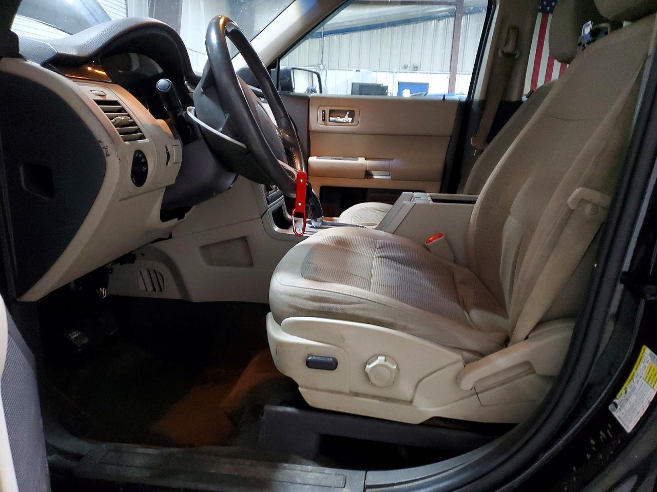 2011 FORD FLEX SE photo 7