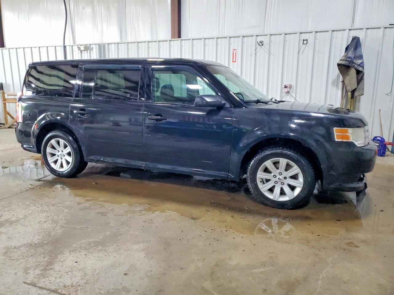 2011 FORD FLEX SE photo 4