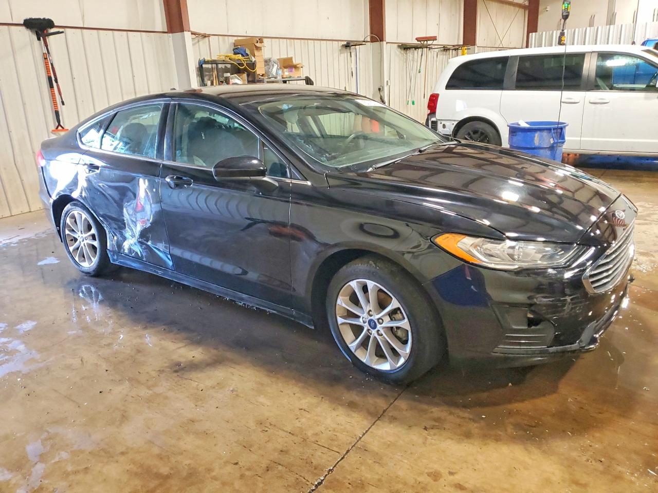 2019 FORD FUSION SE photo 4
