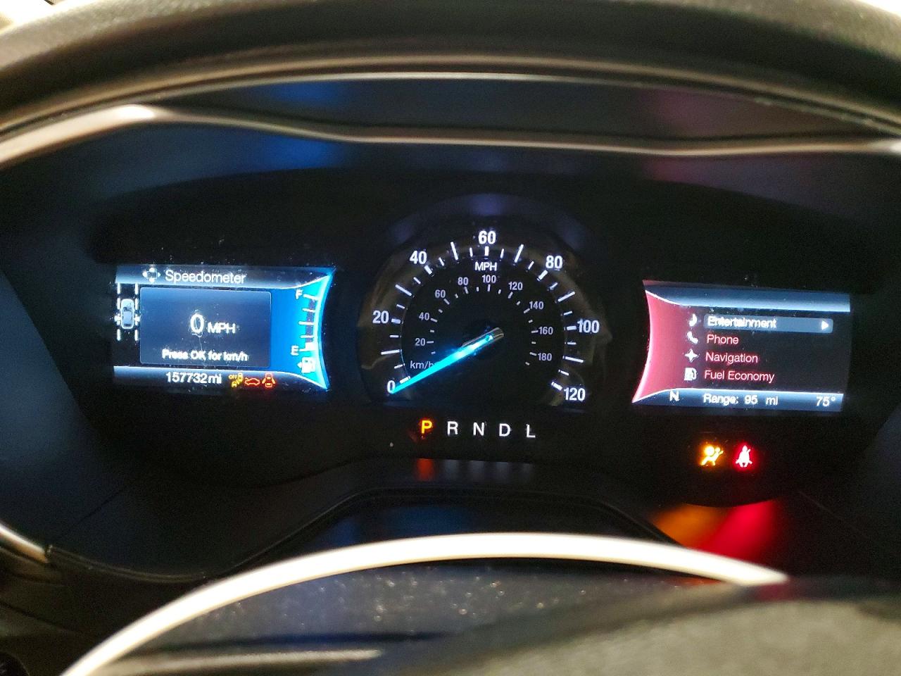 2019 FORD FUSION SE photo 9