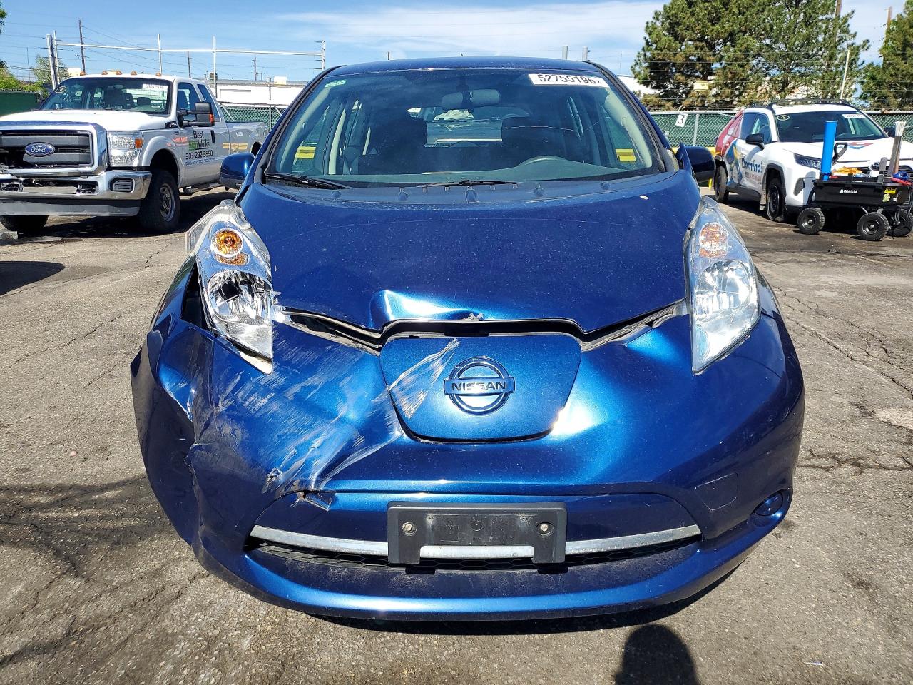 2017 NISSAN LEAF S photo 9