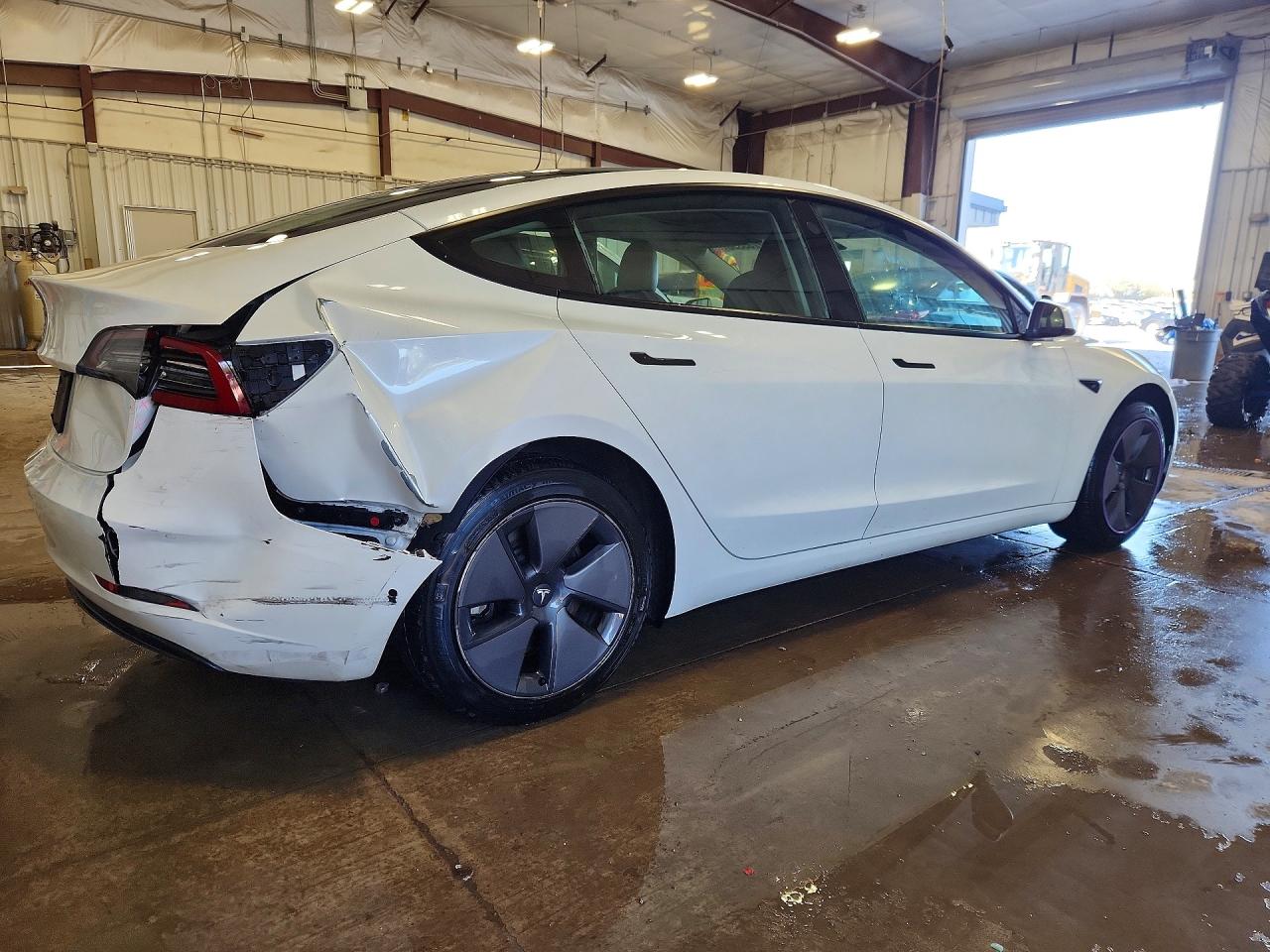 2022 TESLA MODEL 3 photo 7