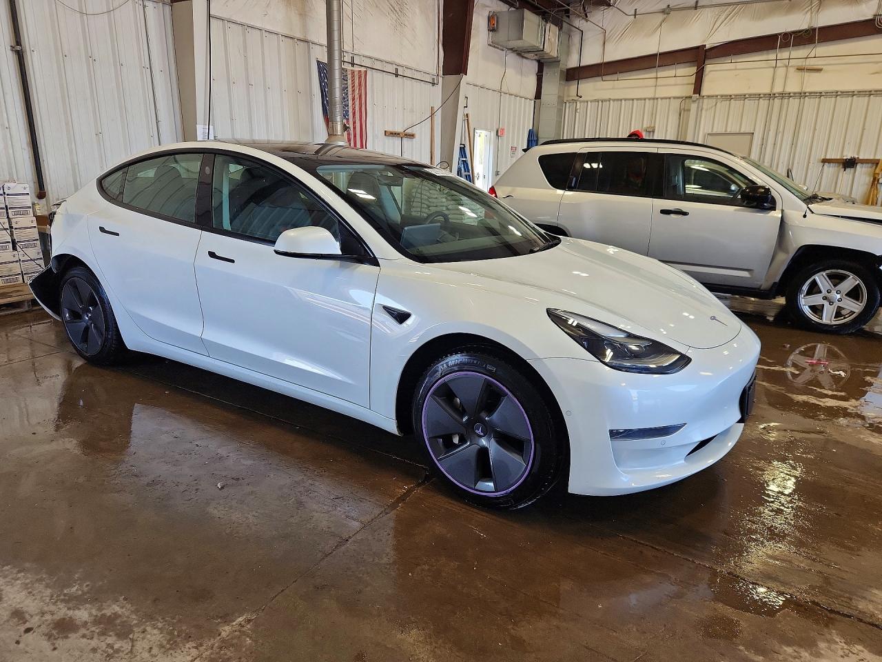2022 TESLA MODEL 3 photo 10