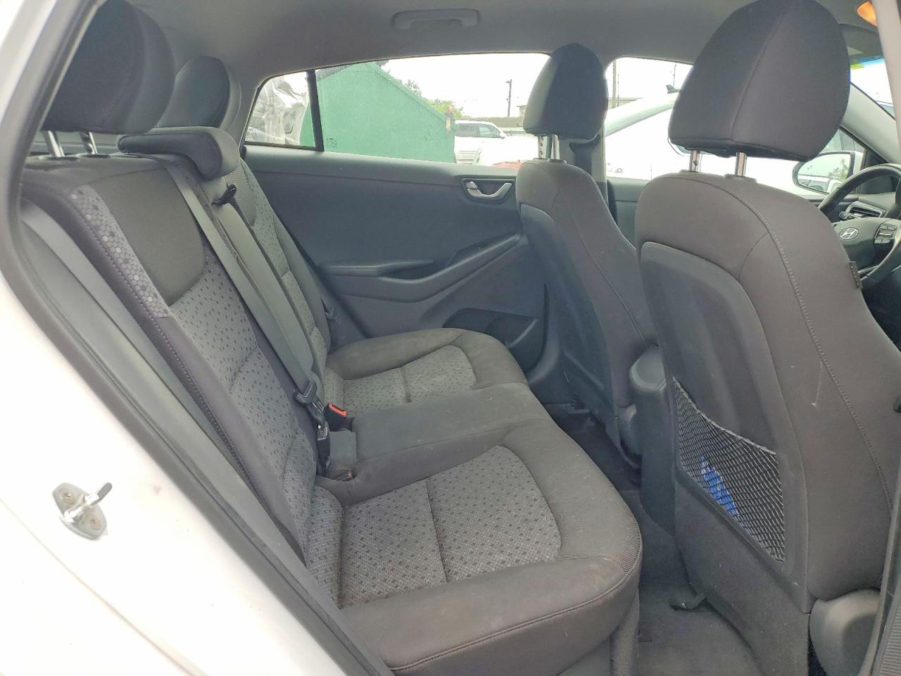2017 HYUNDAI IONIQ SEL photo 19