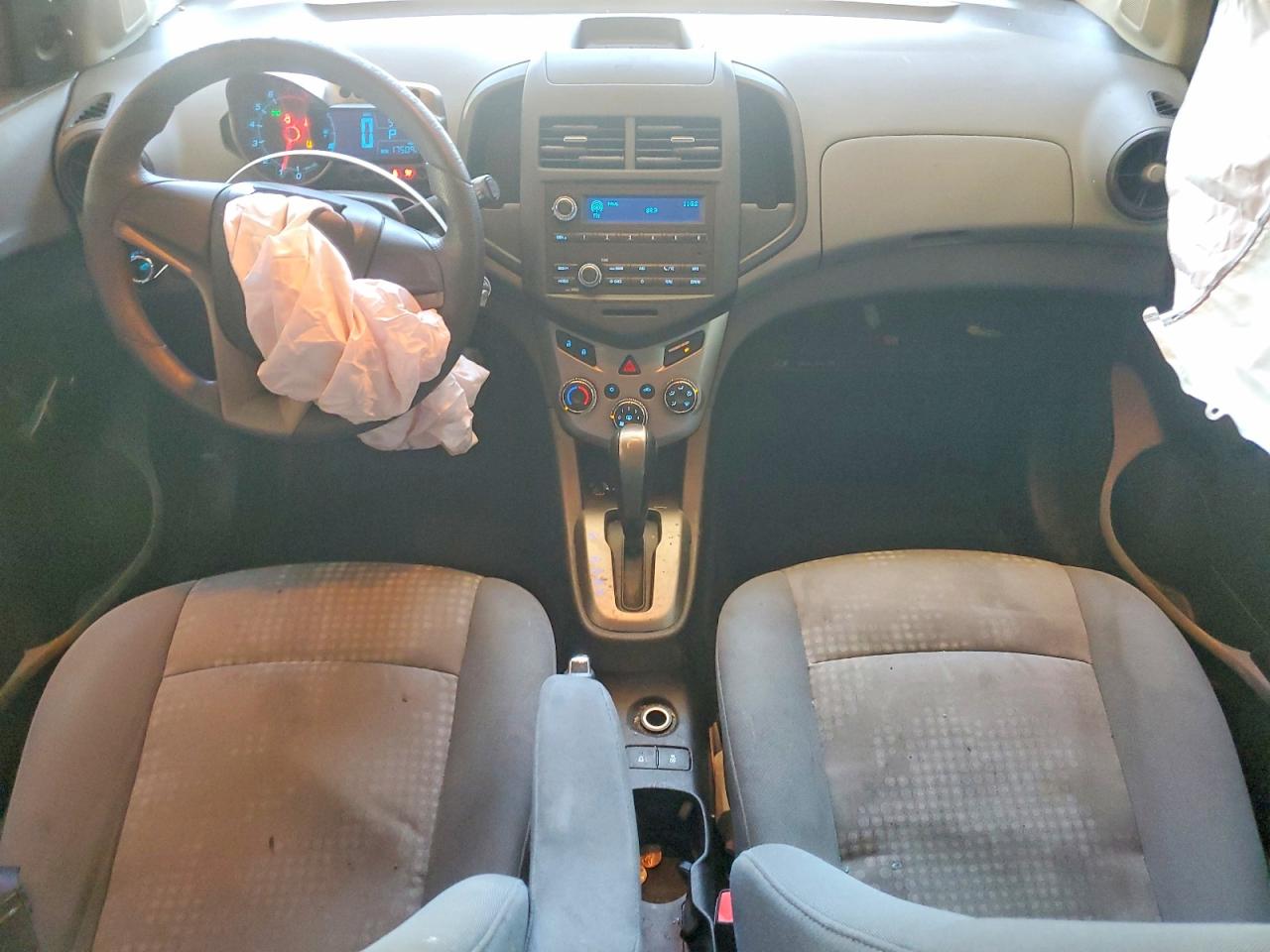 2012 CHEVROLET SONIC LS photo 8