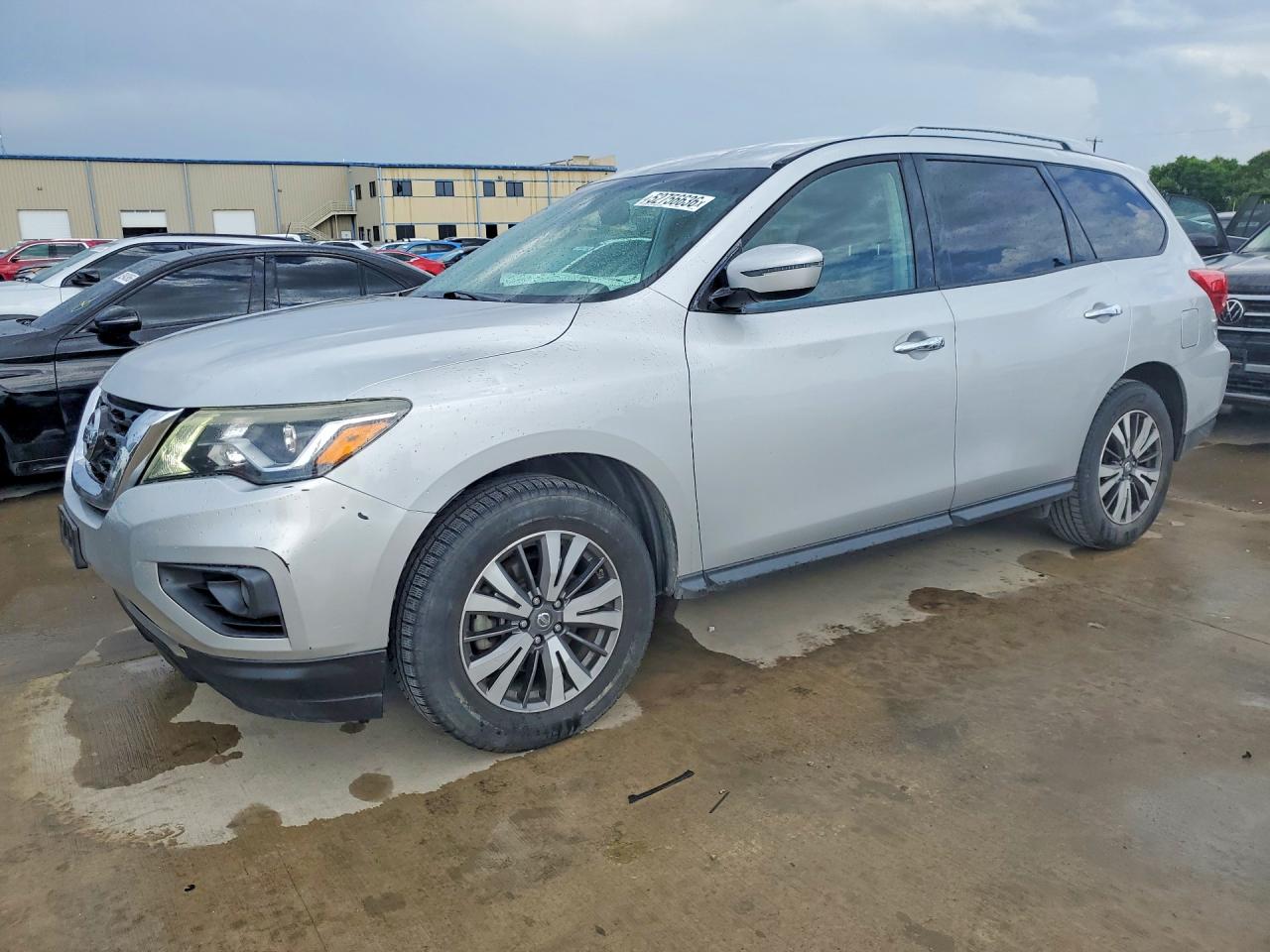 2017 NISSAN PATHFINDER