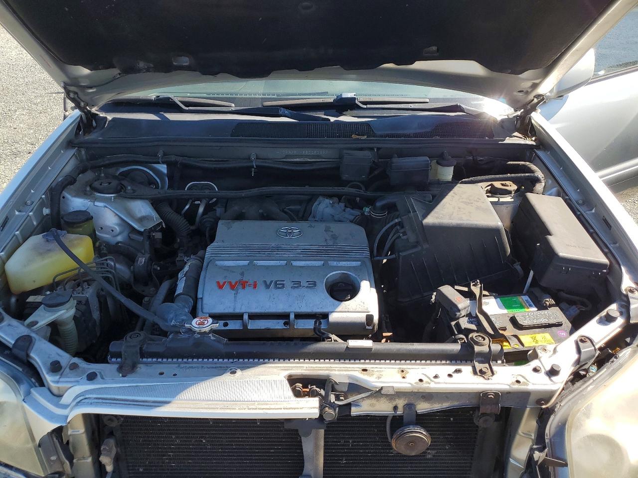 2005 TOYOTA HIGHLANDER LIMITED photo 12
