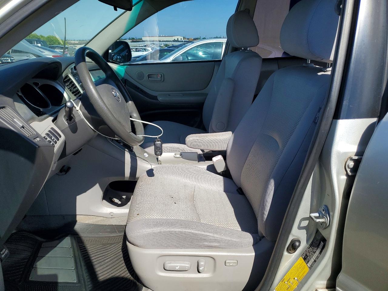 2005 TOYOTA HIGHLANDER LIMITED photo 7