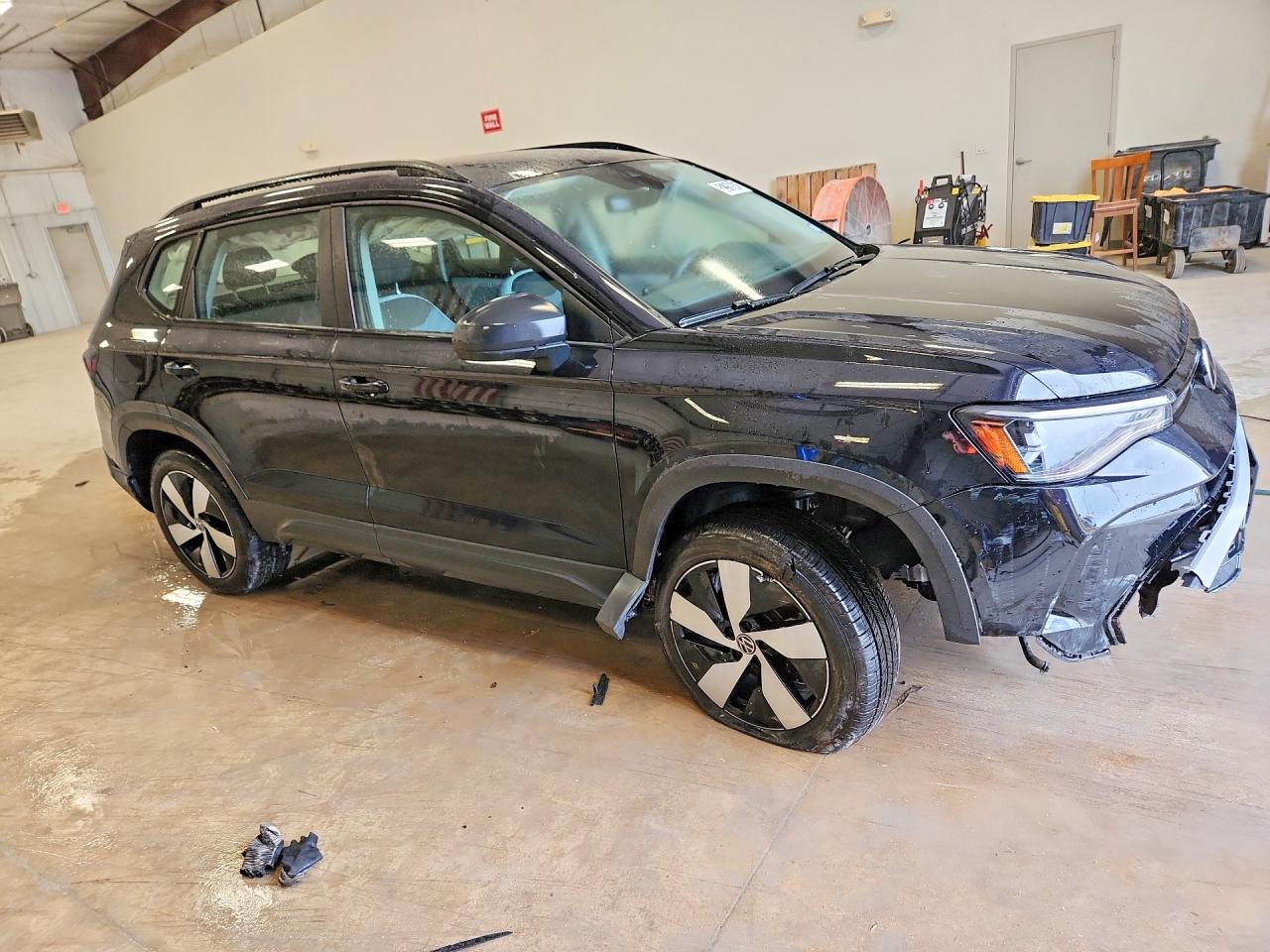 2026 VOLKSWAGEN TAOS S photo 7