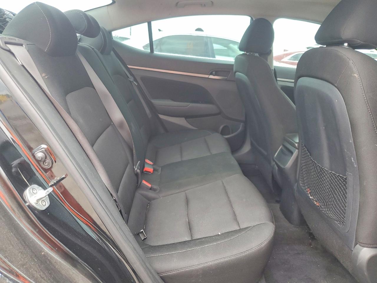 2018 HYUNDAI ELANTRA VALUE EDITION photo 28