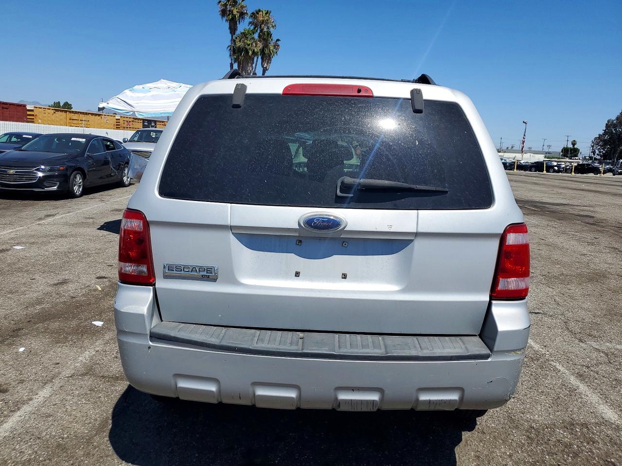 2008 FORD ESCAPE XLT photo 11