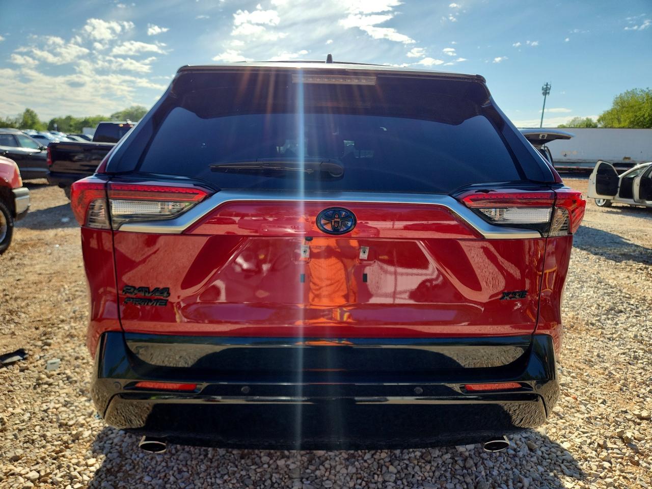2023 TOYOTA RAV4 PRIME XSE photo 16