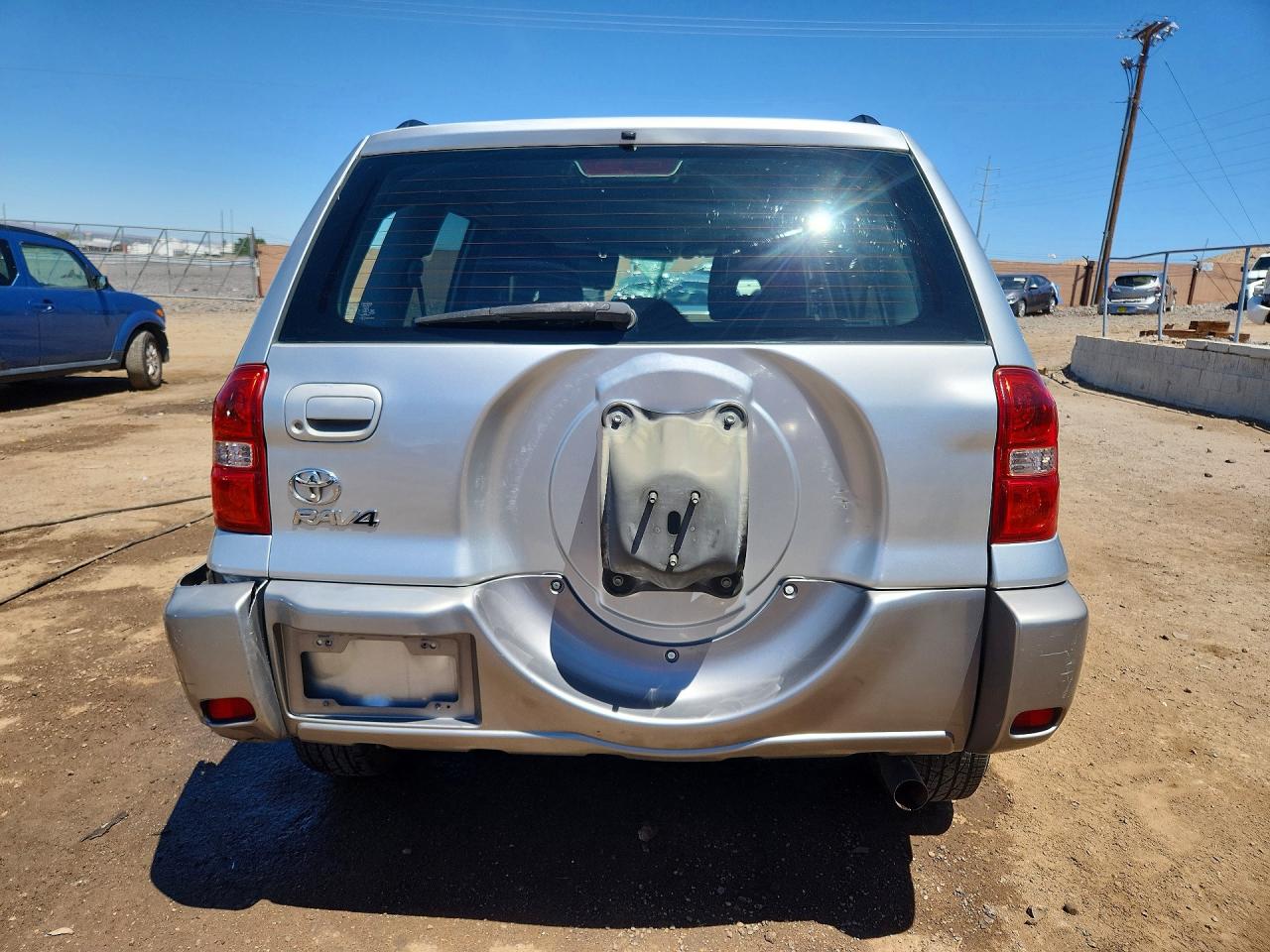 2004 TOYOTA RAV4 BASE photo 6