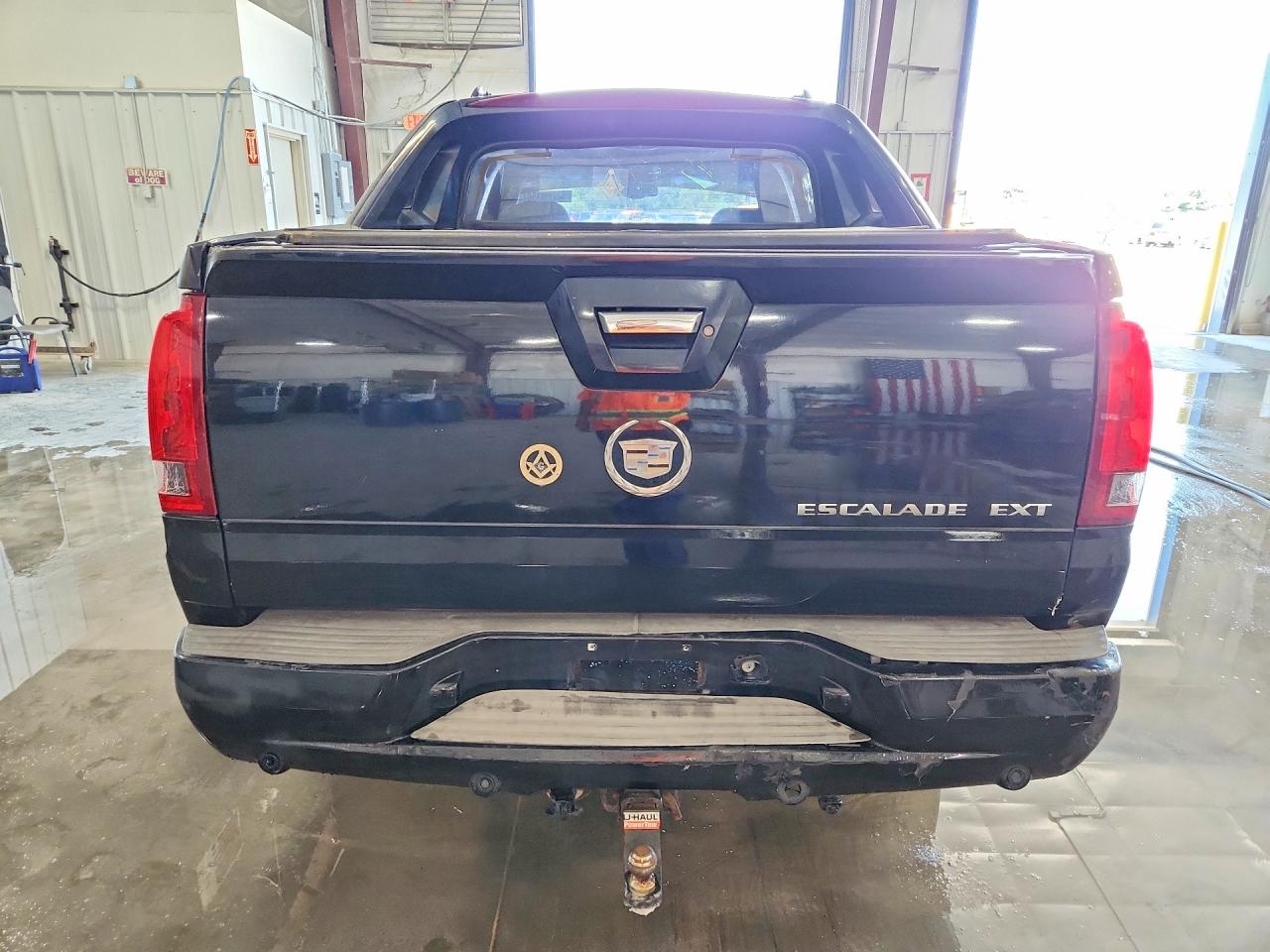 2002 CADILLAC ESCALADE EXT photo 16