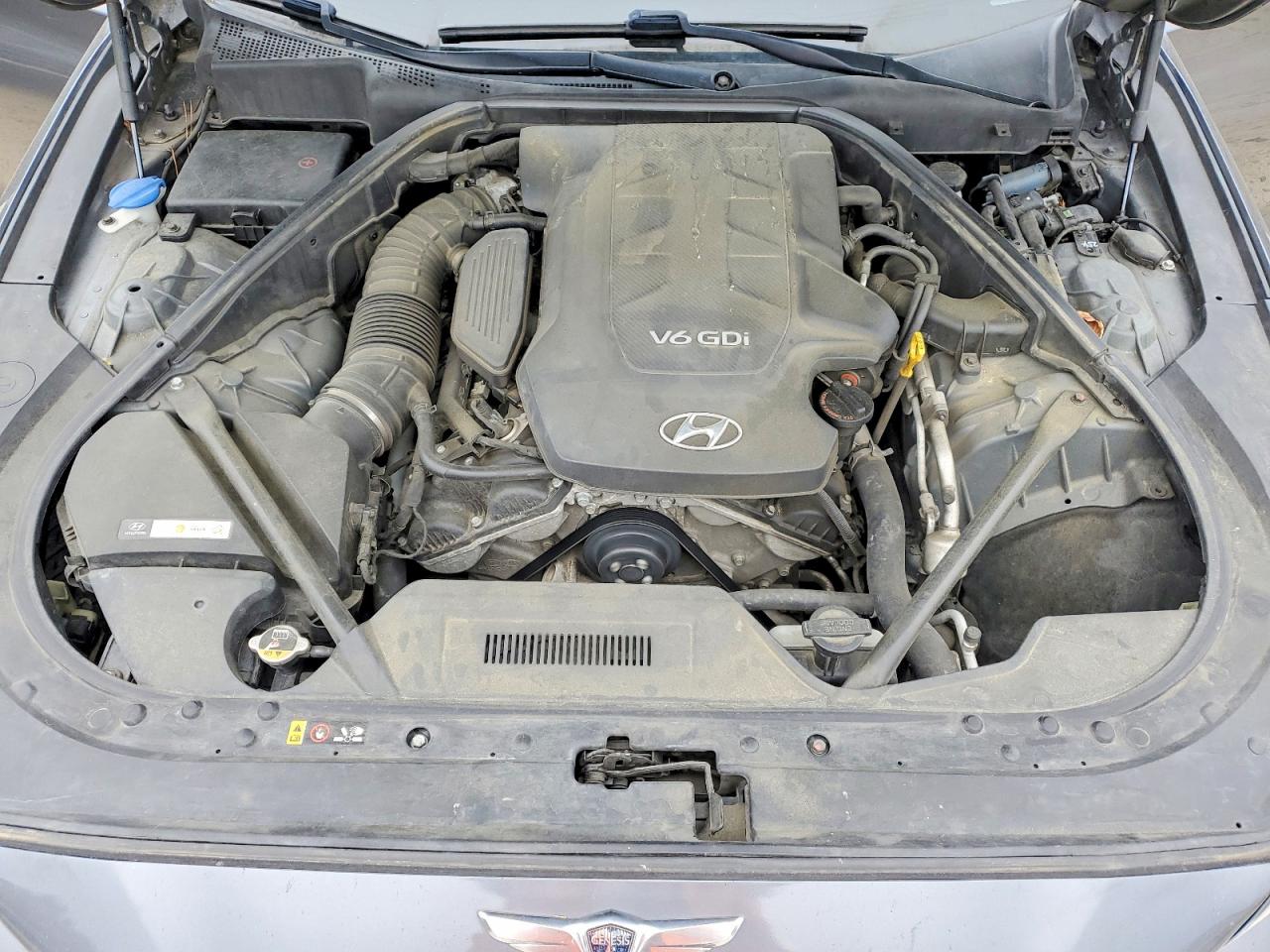 2015 HYUNDAI GENESIS 3.8L photo 21