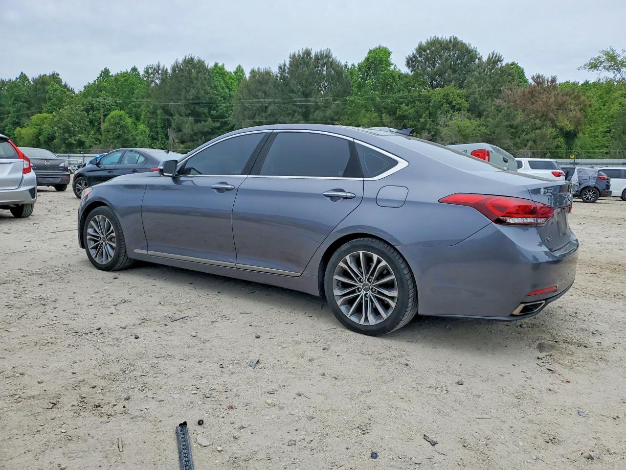2015 HYUNDAI GENESIS 3.8L photo 3