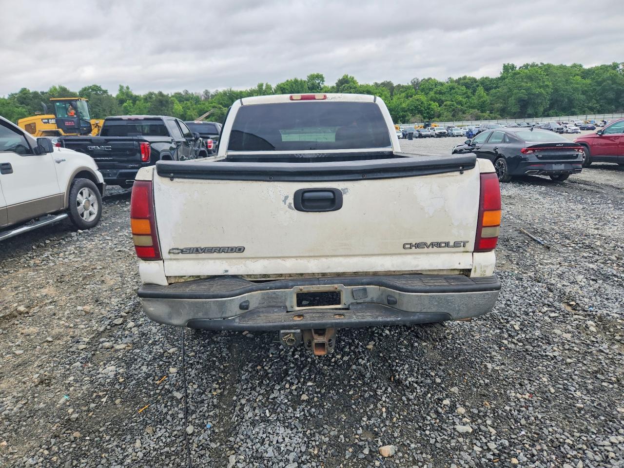 2002 CHEVROLET SILVERADO C1500 photo 6