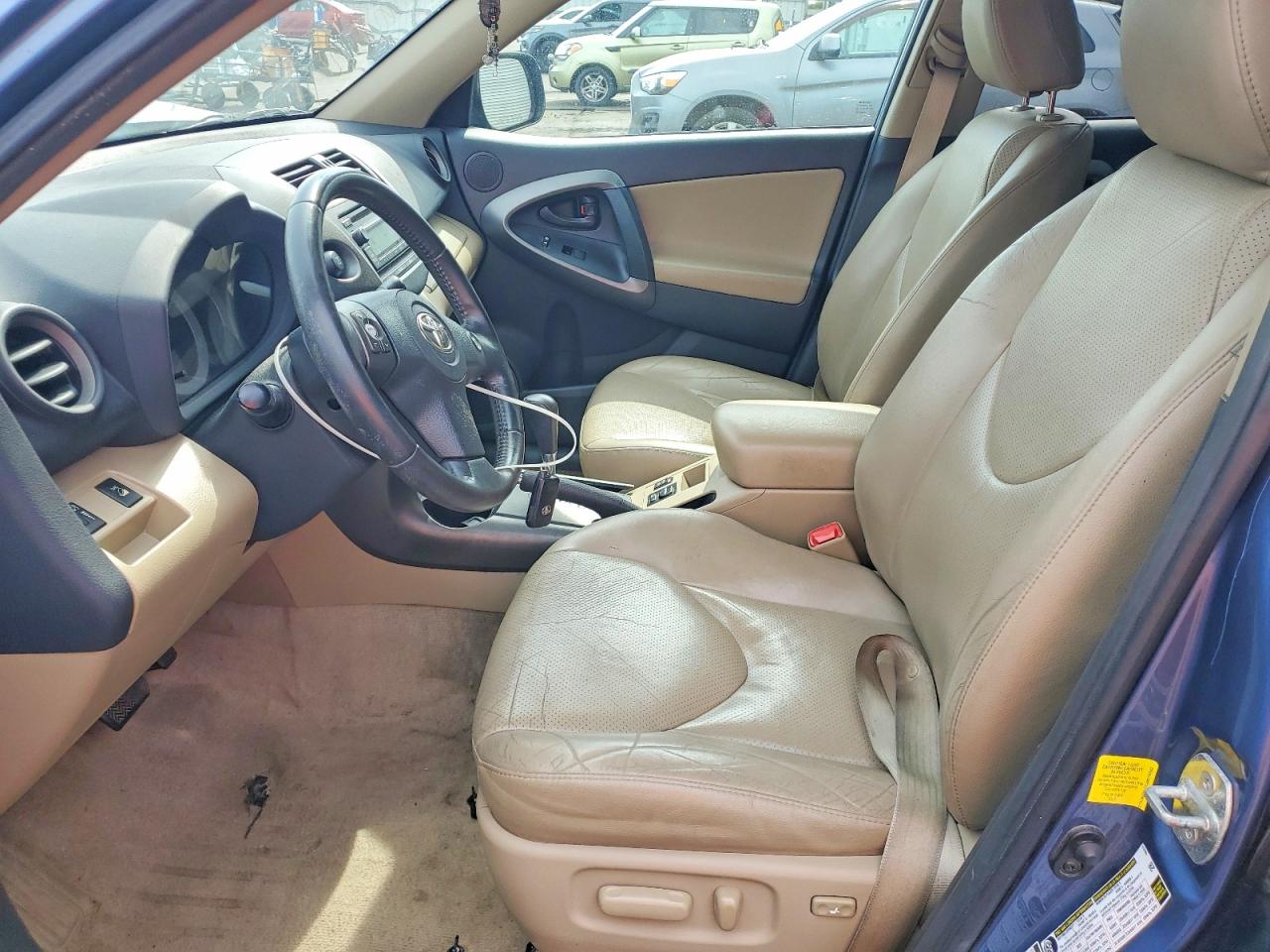 2012 TOYOTA RAV4 LIMITED photo 7