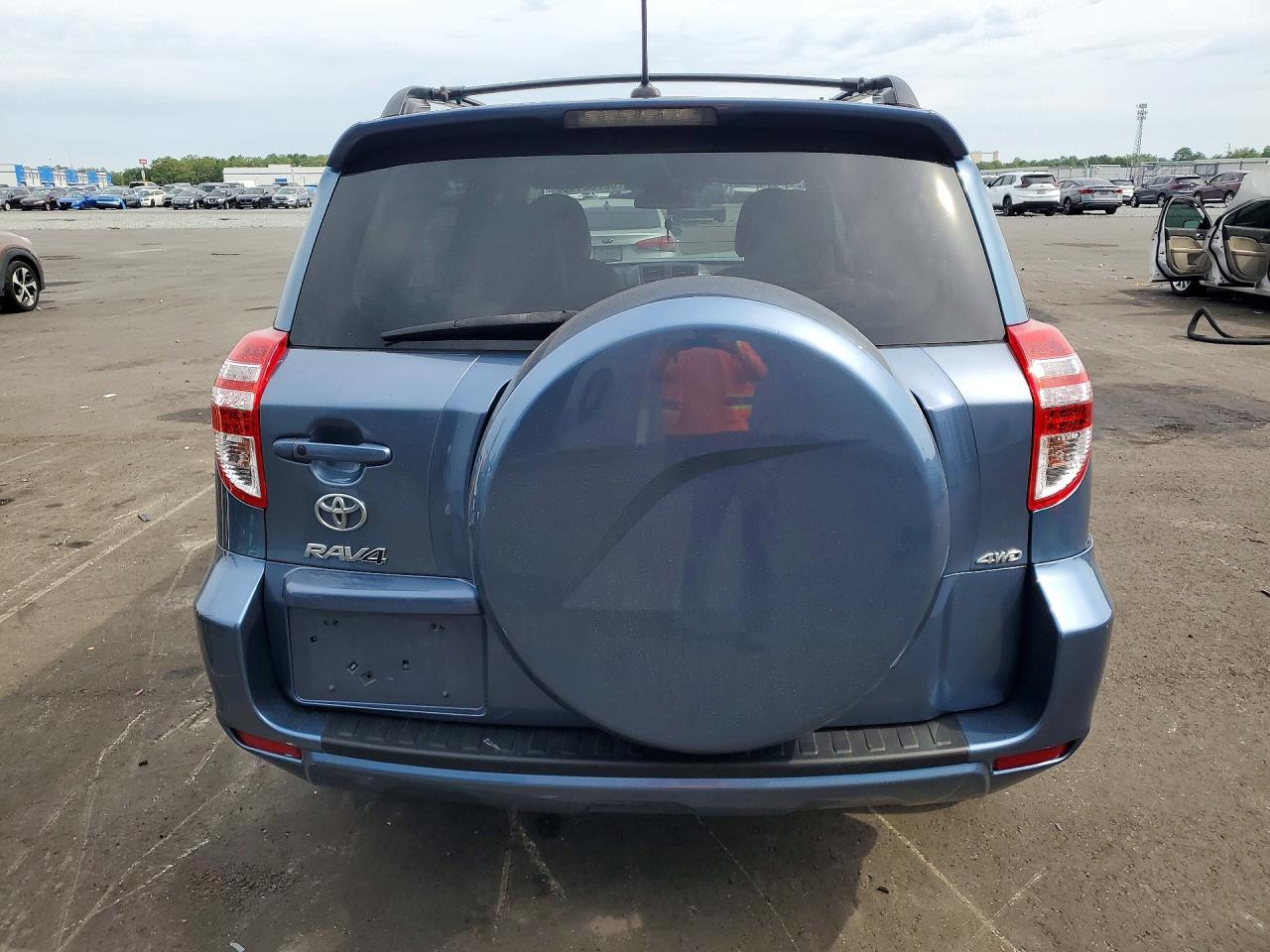 2012 TOYOTA RAV4 LIMITED photo 6