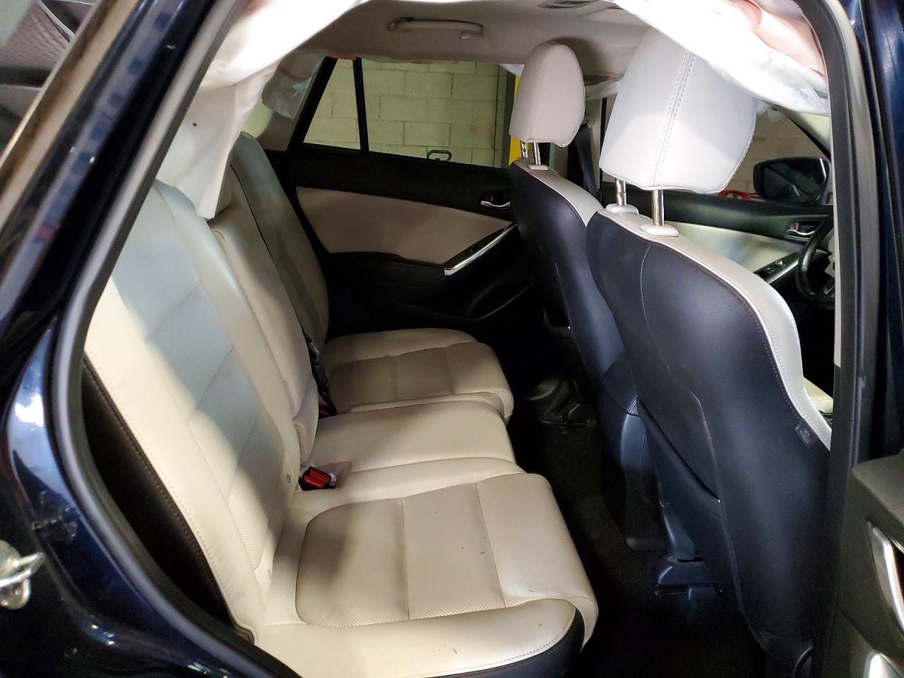 2016 MAZDA CX-5 GT photo 11
