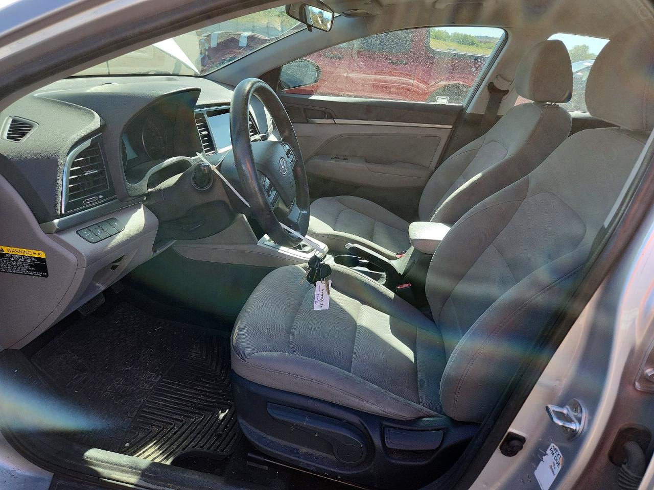 2018 HYUNDAI ELANTRA SEL photo 19