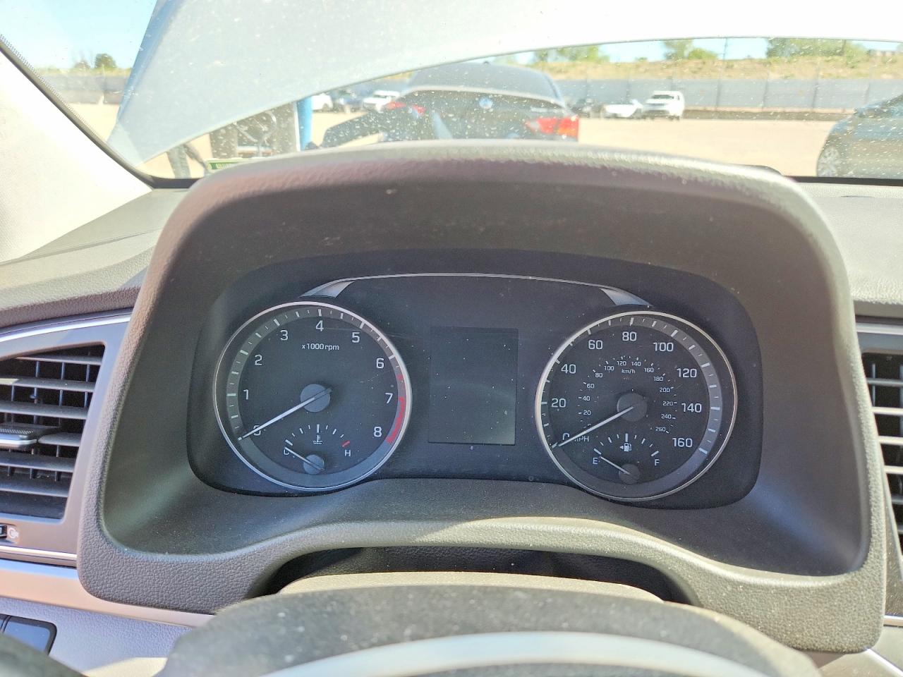 2018 HYUNDAI ELANTRA SEL photo 25