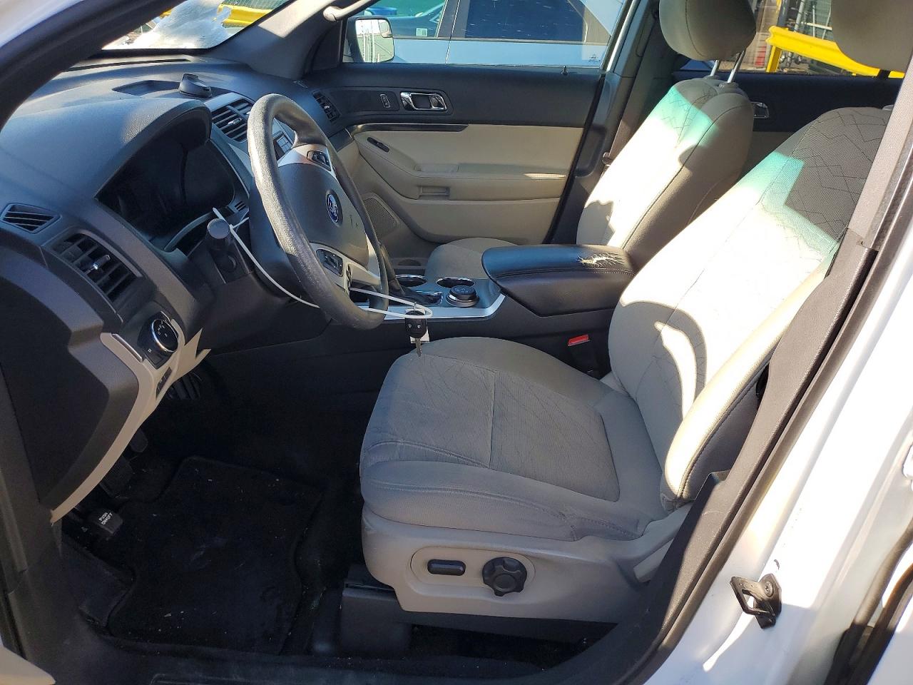 2014 FORD EXPLORER photo 19