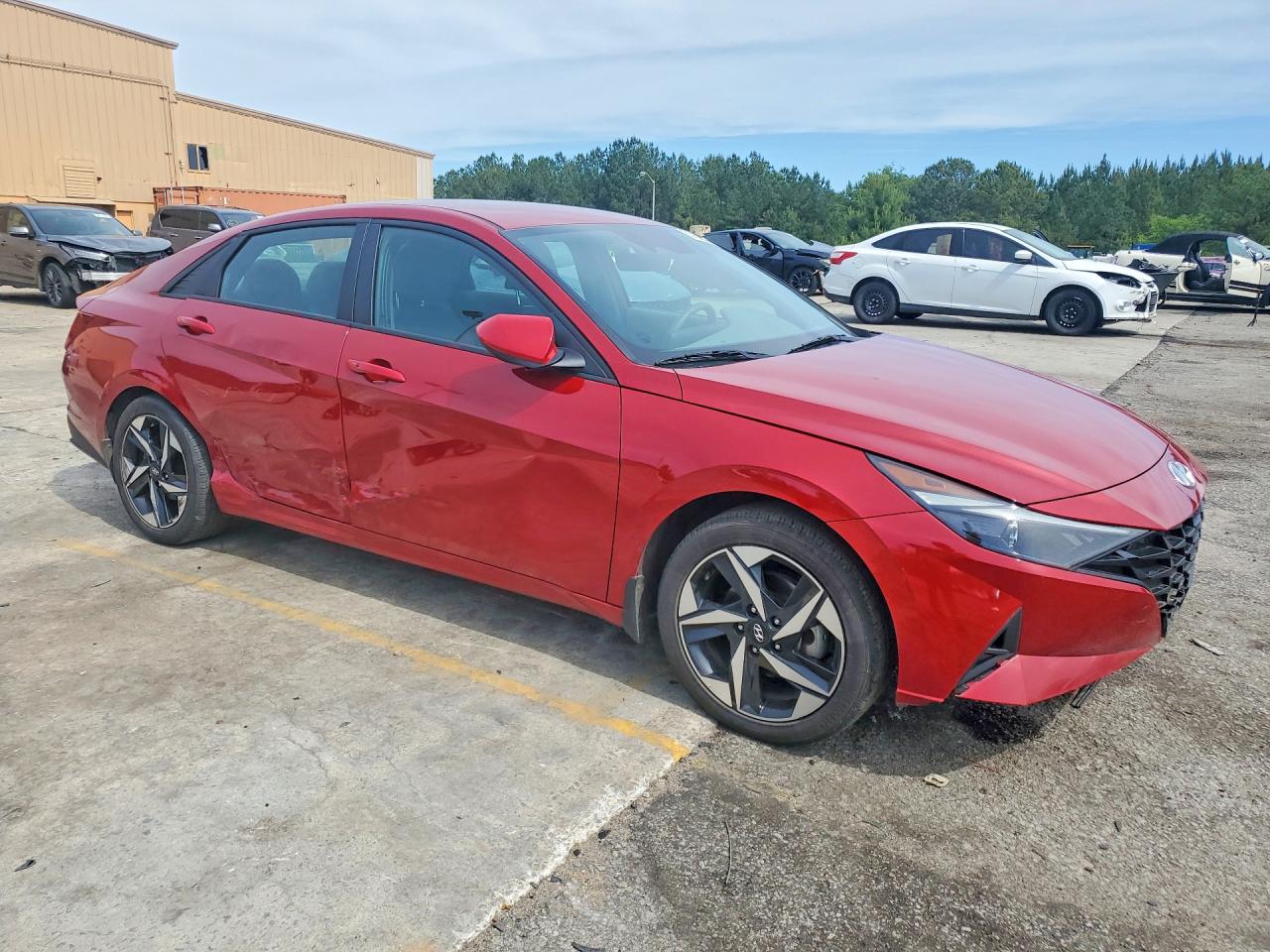 2023 HYUNDAI ELANTRA SEL photo 7