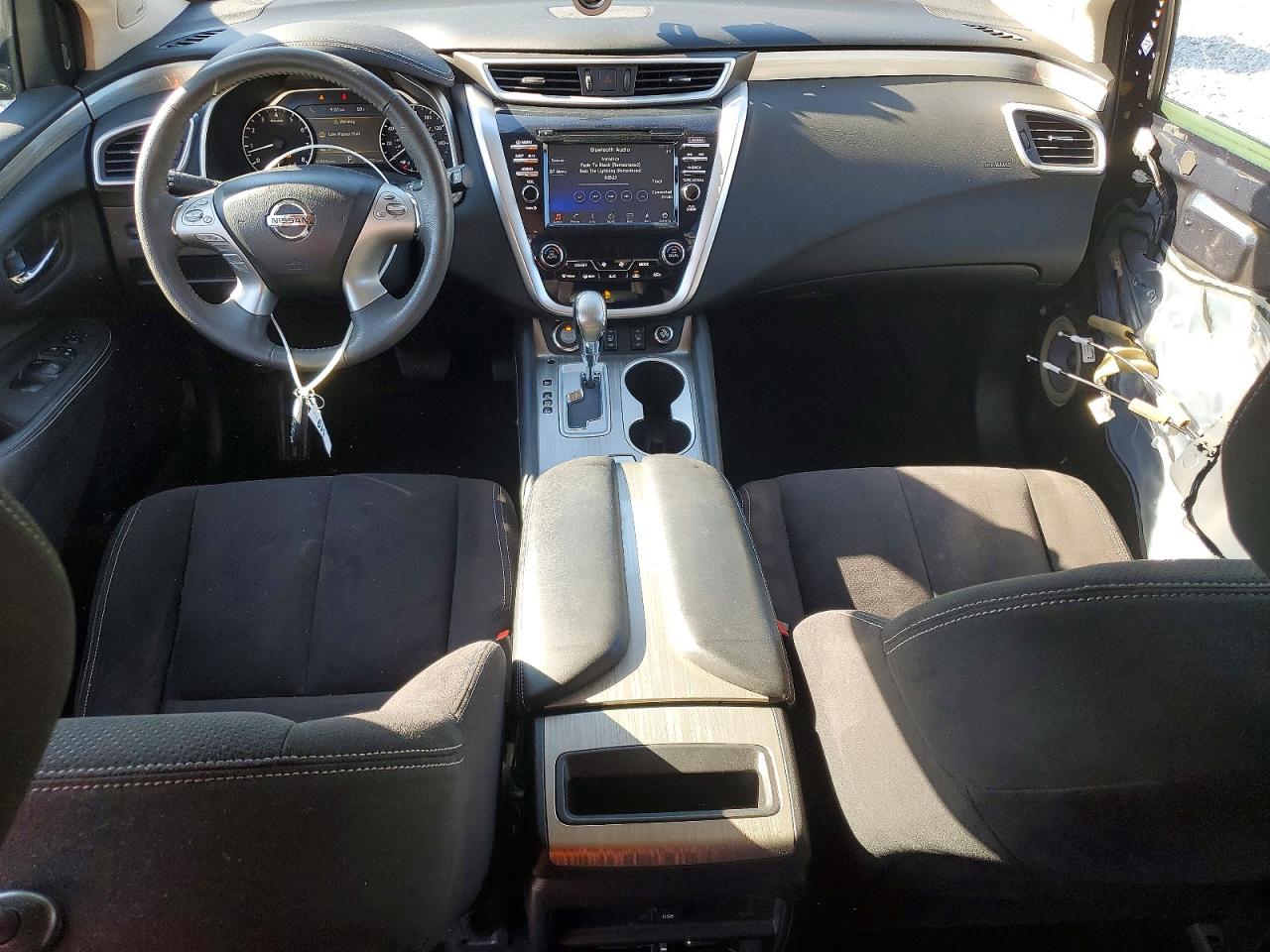 2017 NISSAN MURANO SV photo 8